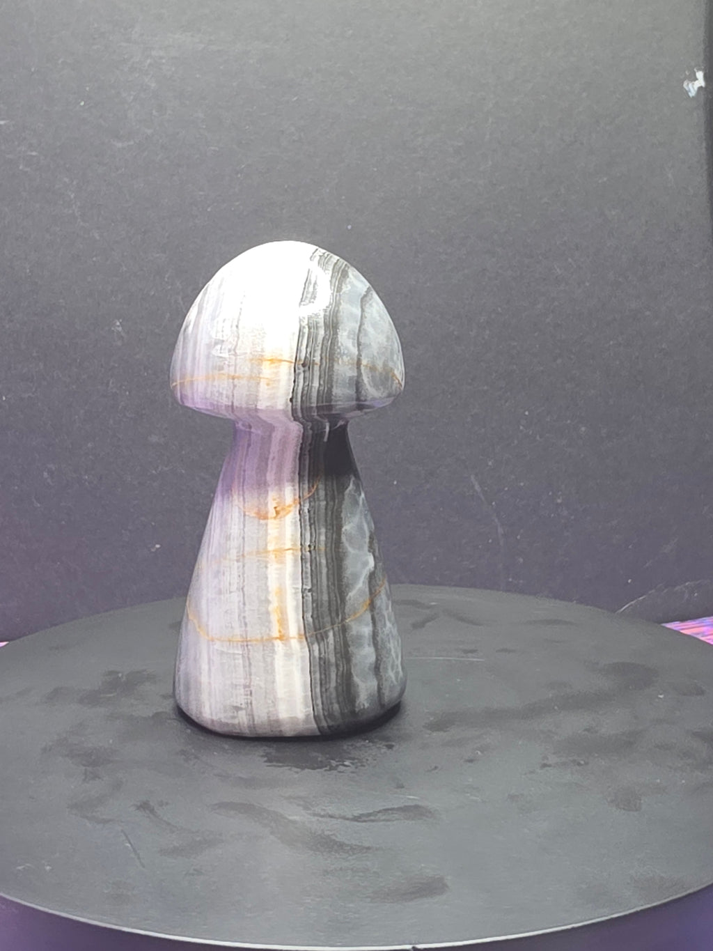 Gray Onyx Mushroom Carving B
