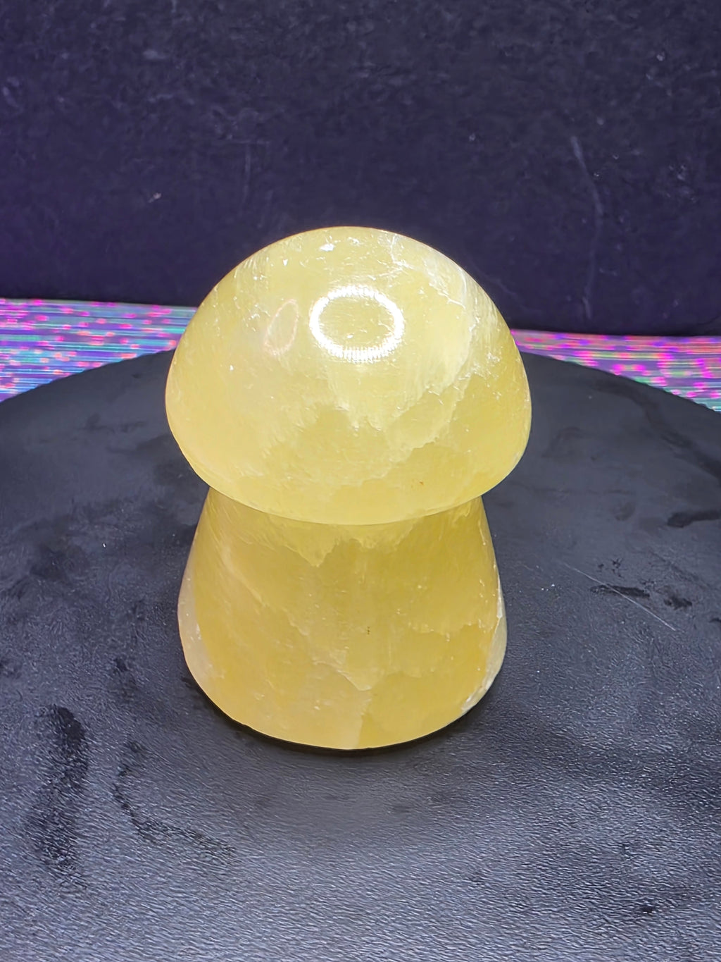 🍄 Lemon Calcite Mushroom Carving A