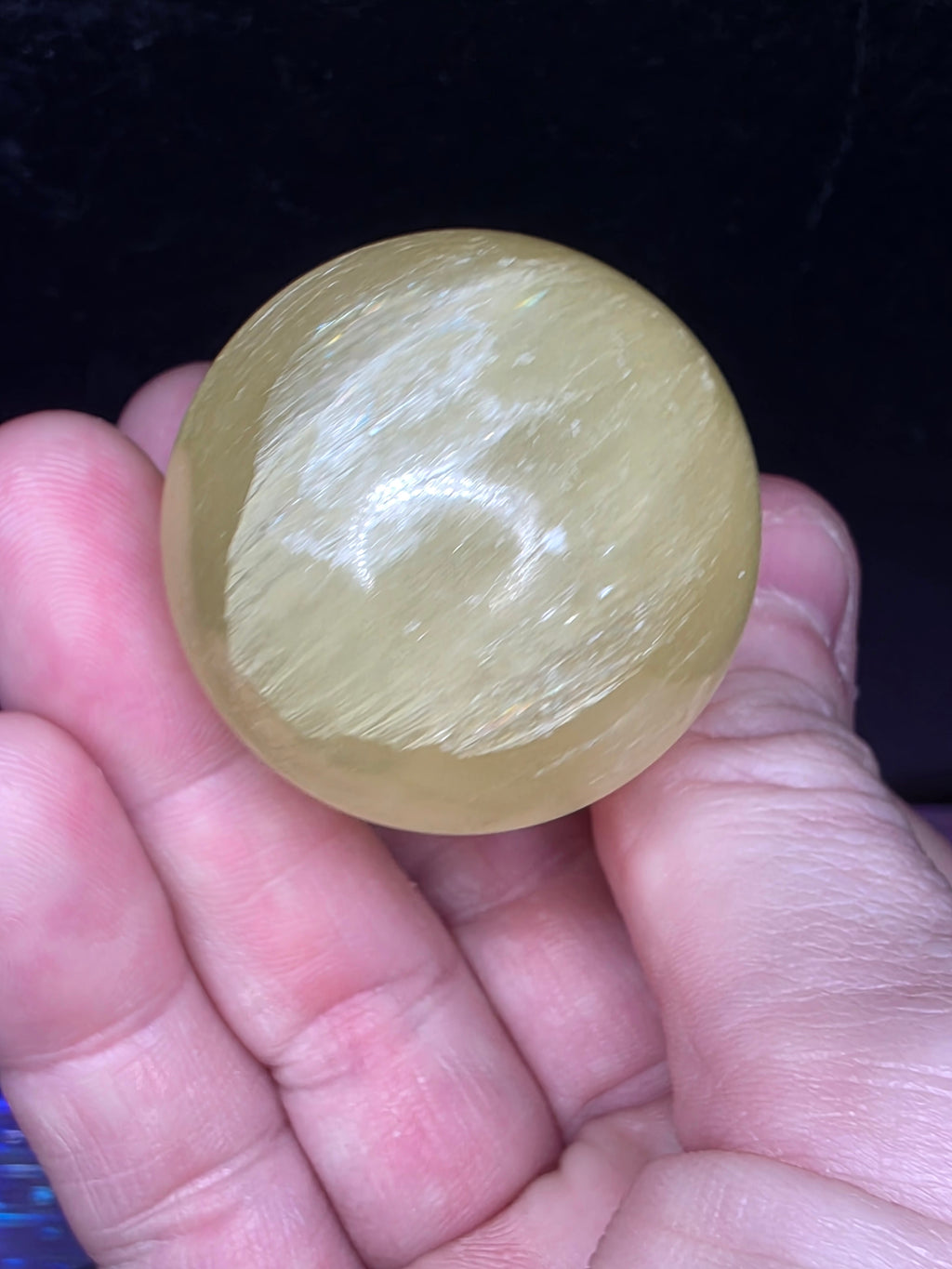 🍄 Lemon Calcite Mushroom Carving A