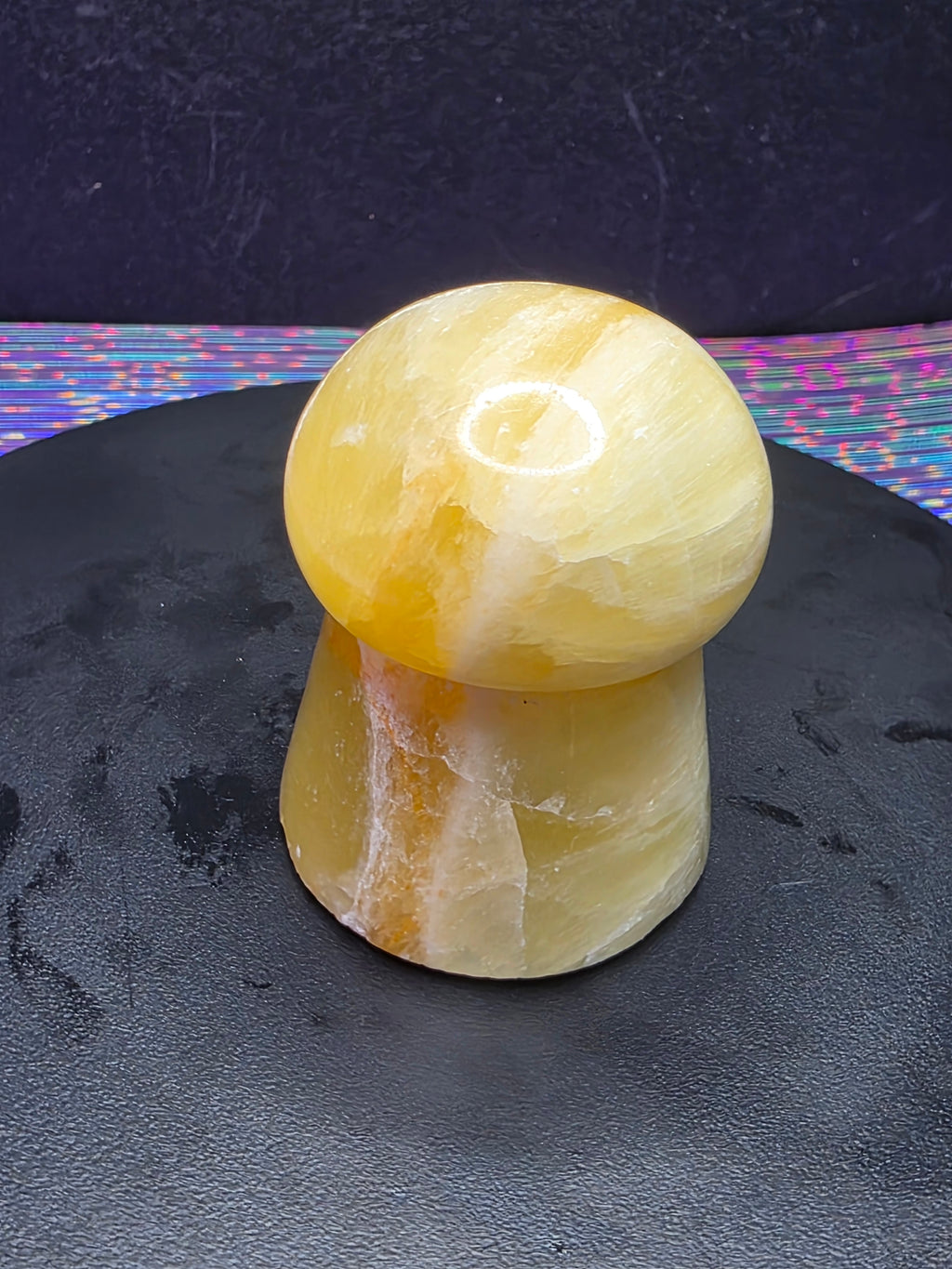 🍄 Lemon Calcite Mushroom Carving C