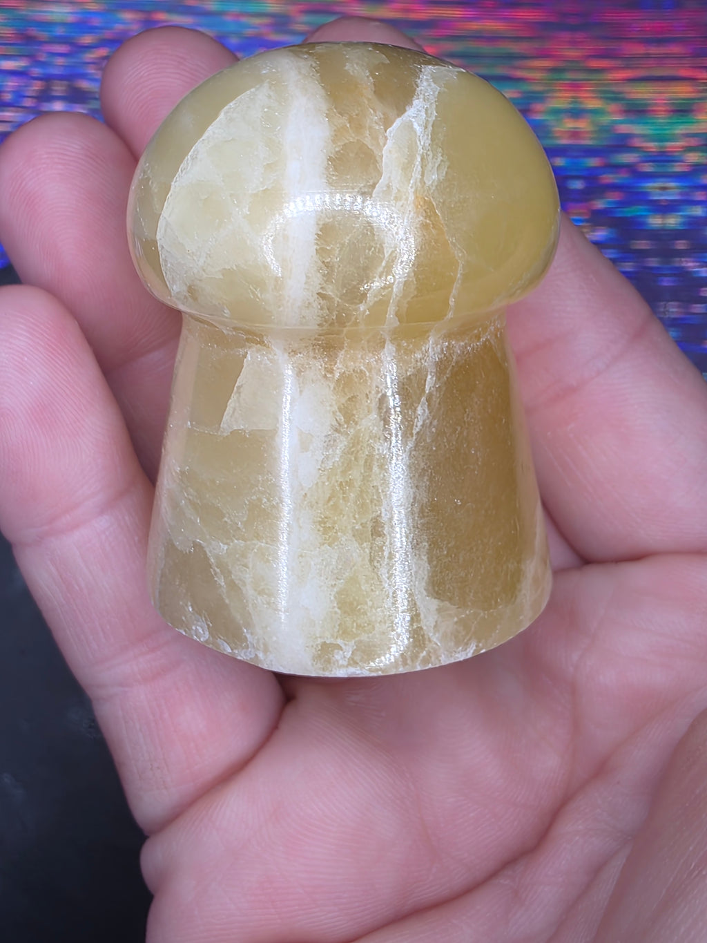 🍄 Lemon Calcite Mushroom Carving C
