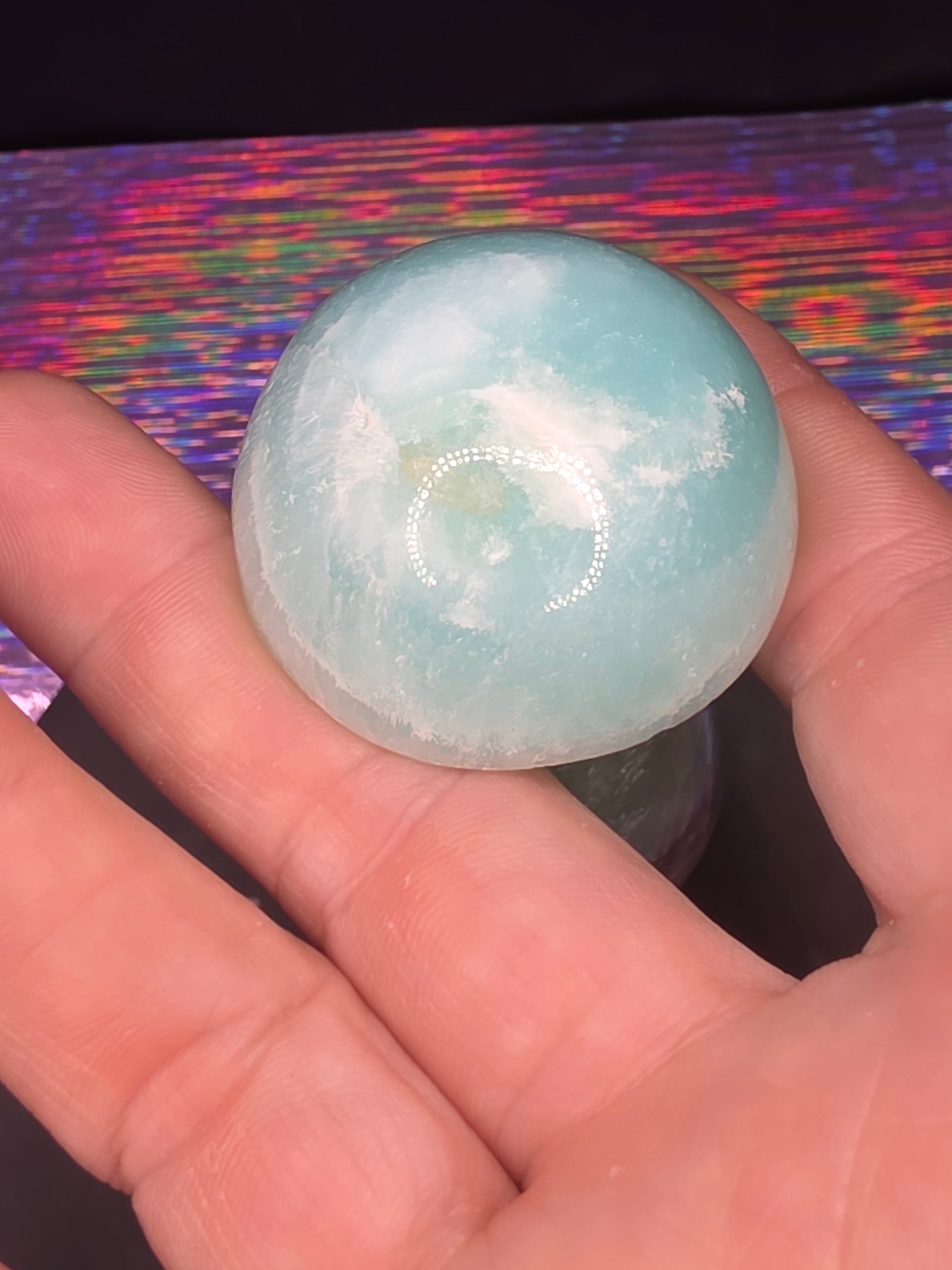 🍄 Caribbean Calcite Mushroom Carving C
