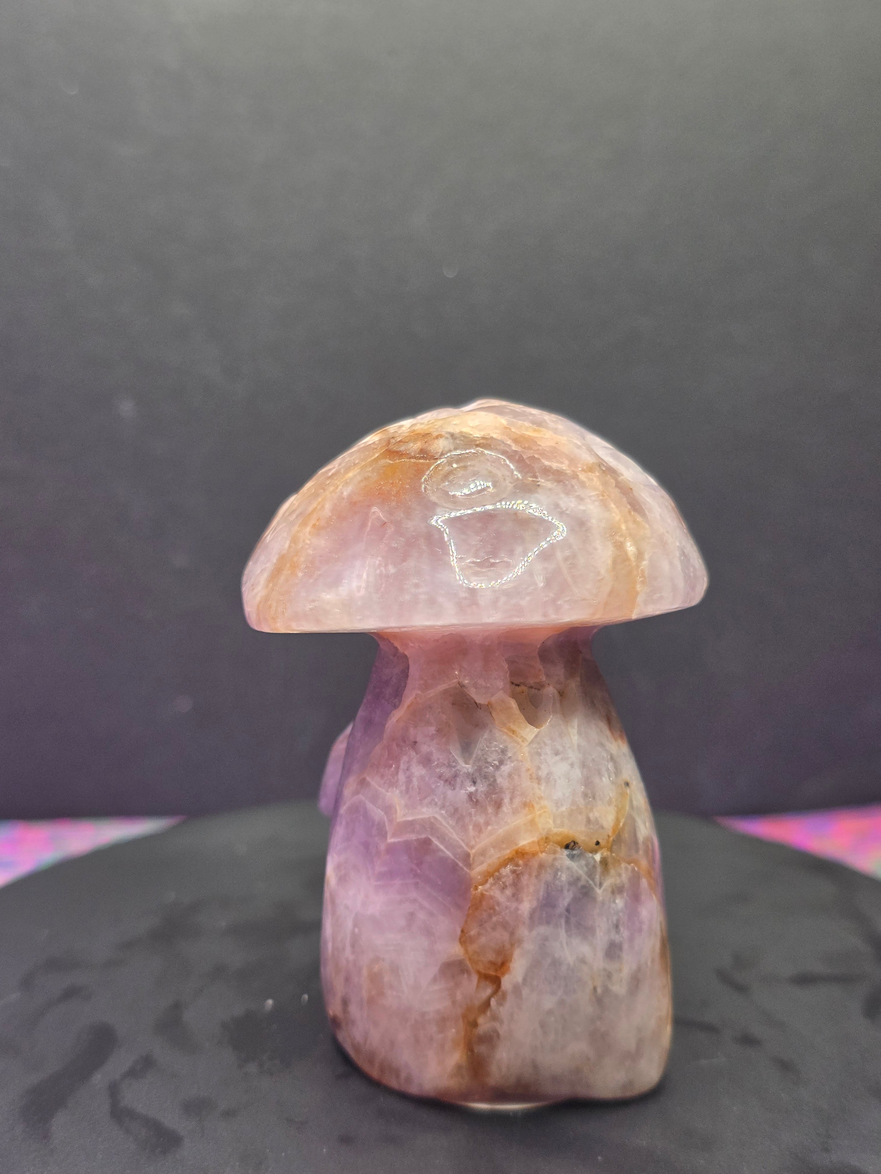 🍄 Amethyst Mushroom Carving