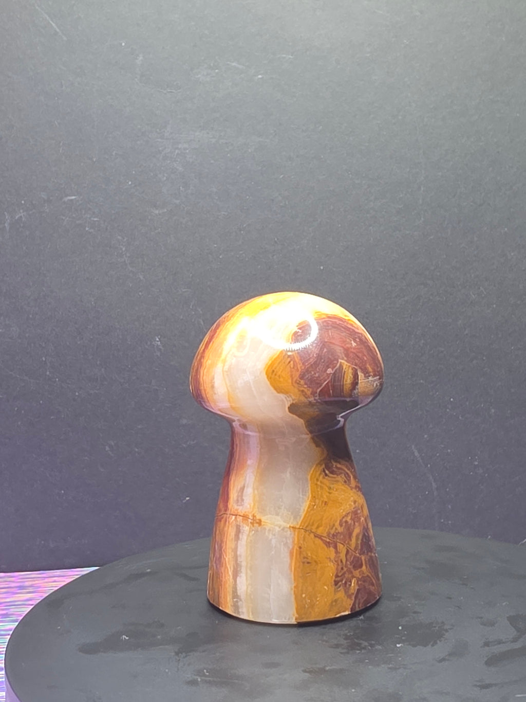 🍄 Onyx Mushroom Carving B