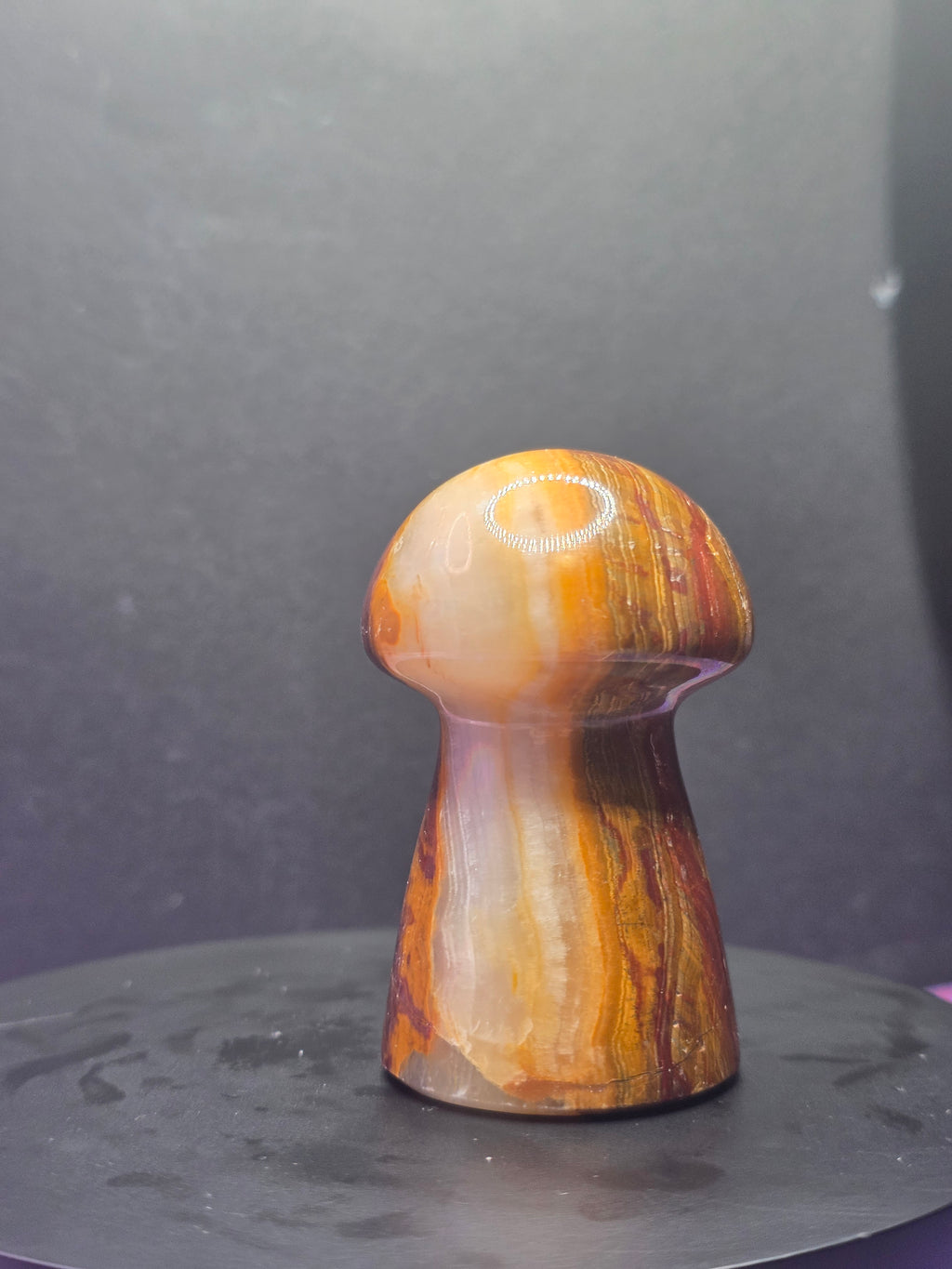 🍄 Onyx Mushroom Carving B