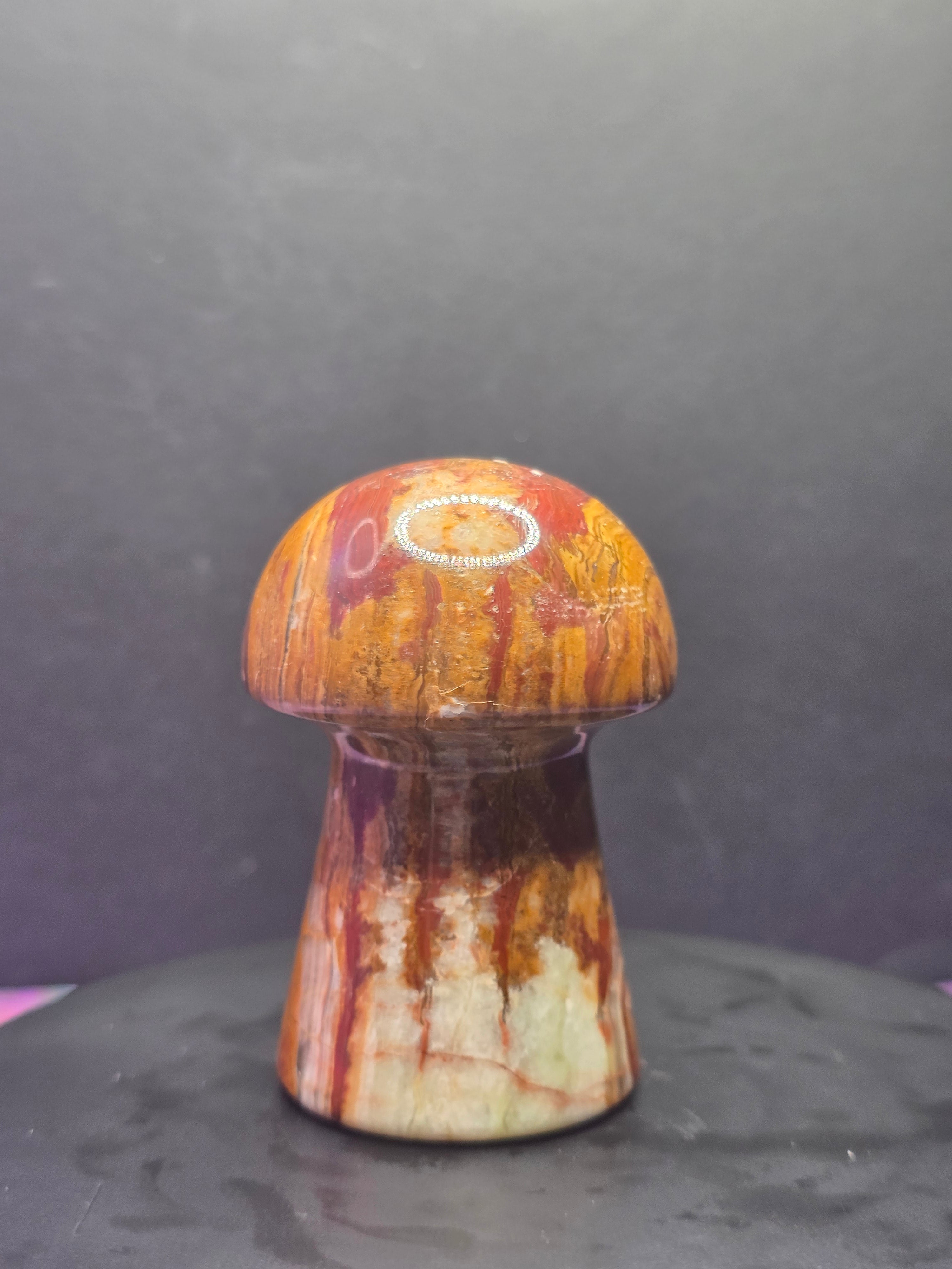 🍄 Onyx Mushroom Carving C