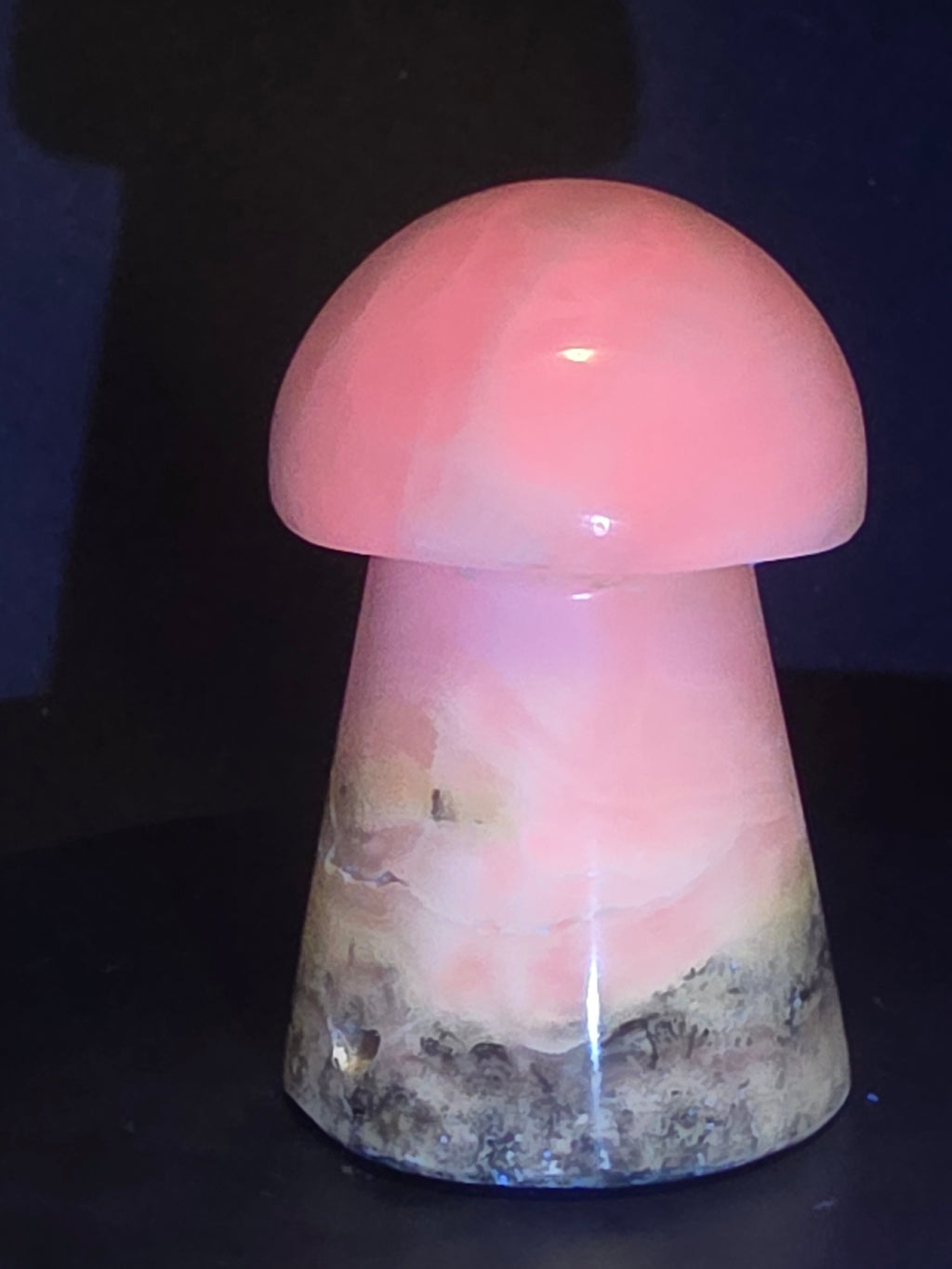 💗 Pink Mangano Calcite Mushroom Carving C