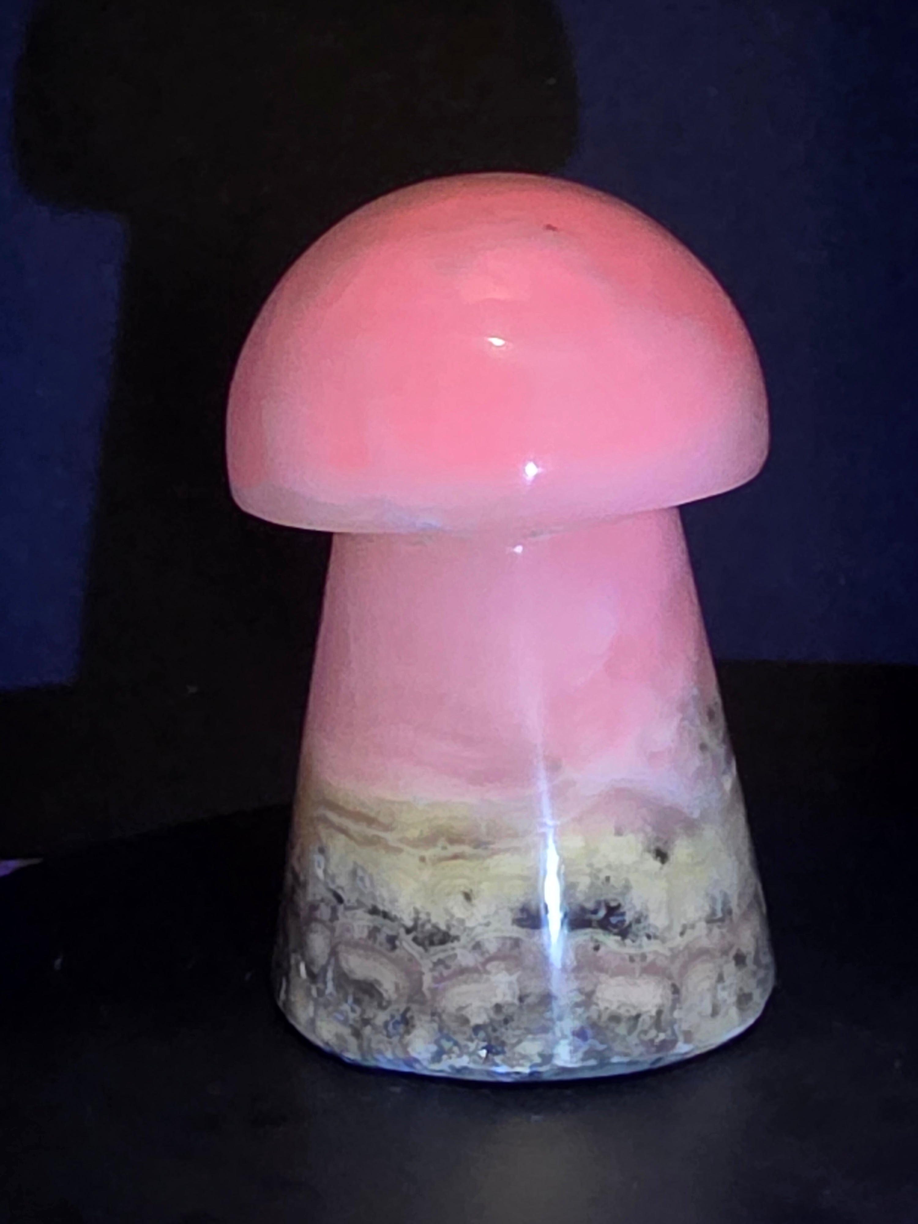 💗 Pink Mangano Calcite Mushroom Carving C