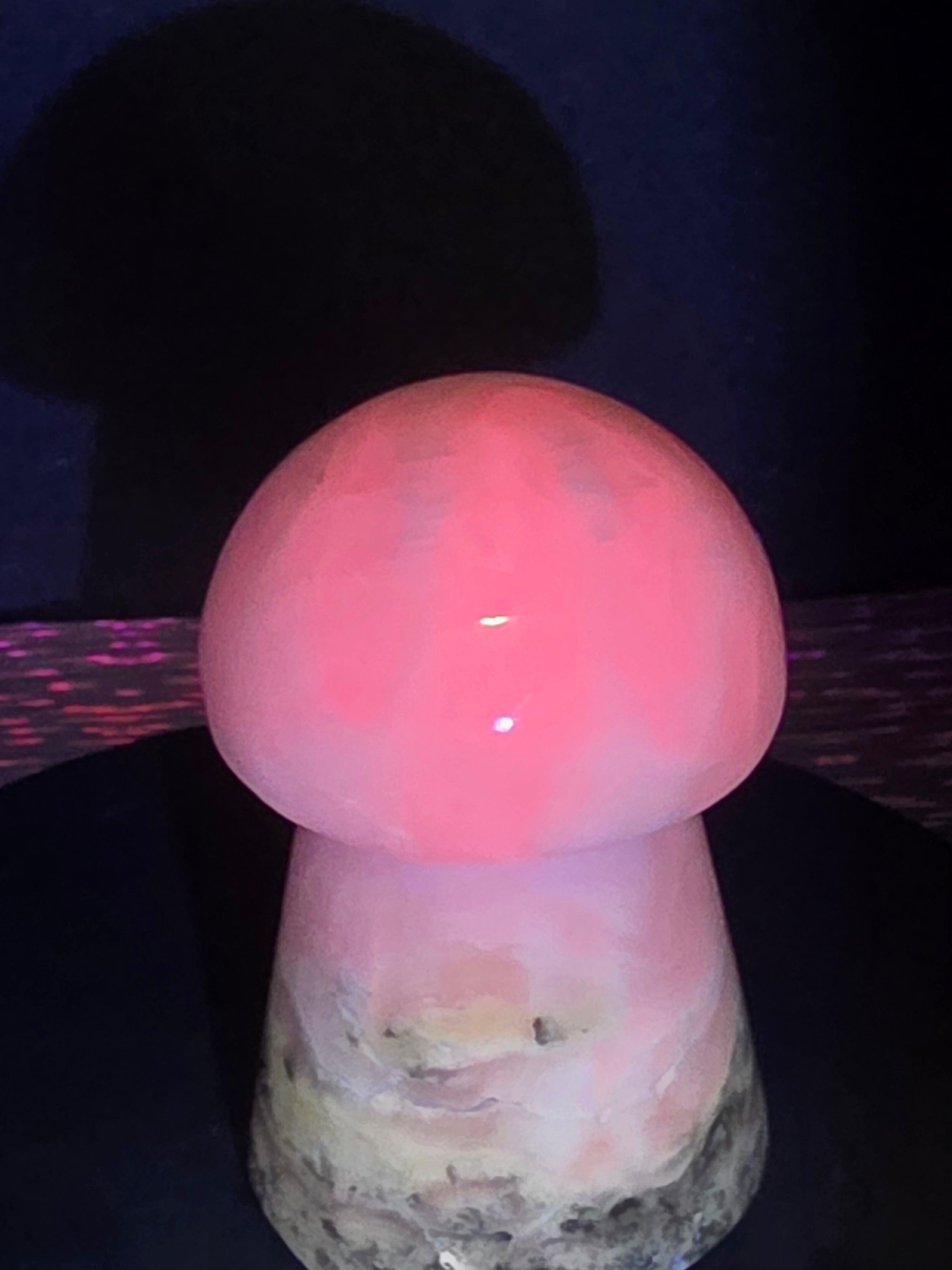 💗 Pink Mangano Calcite Mushroom Carving C