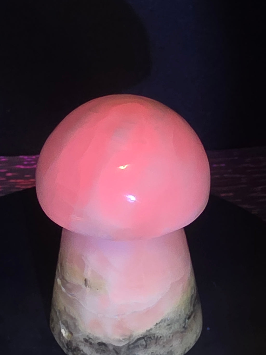 💗 Pink Mangano Calcite Mushroom Carving C