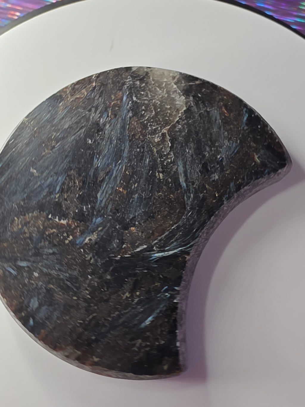 Arfvedsonite with Garnet Moon D