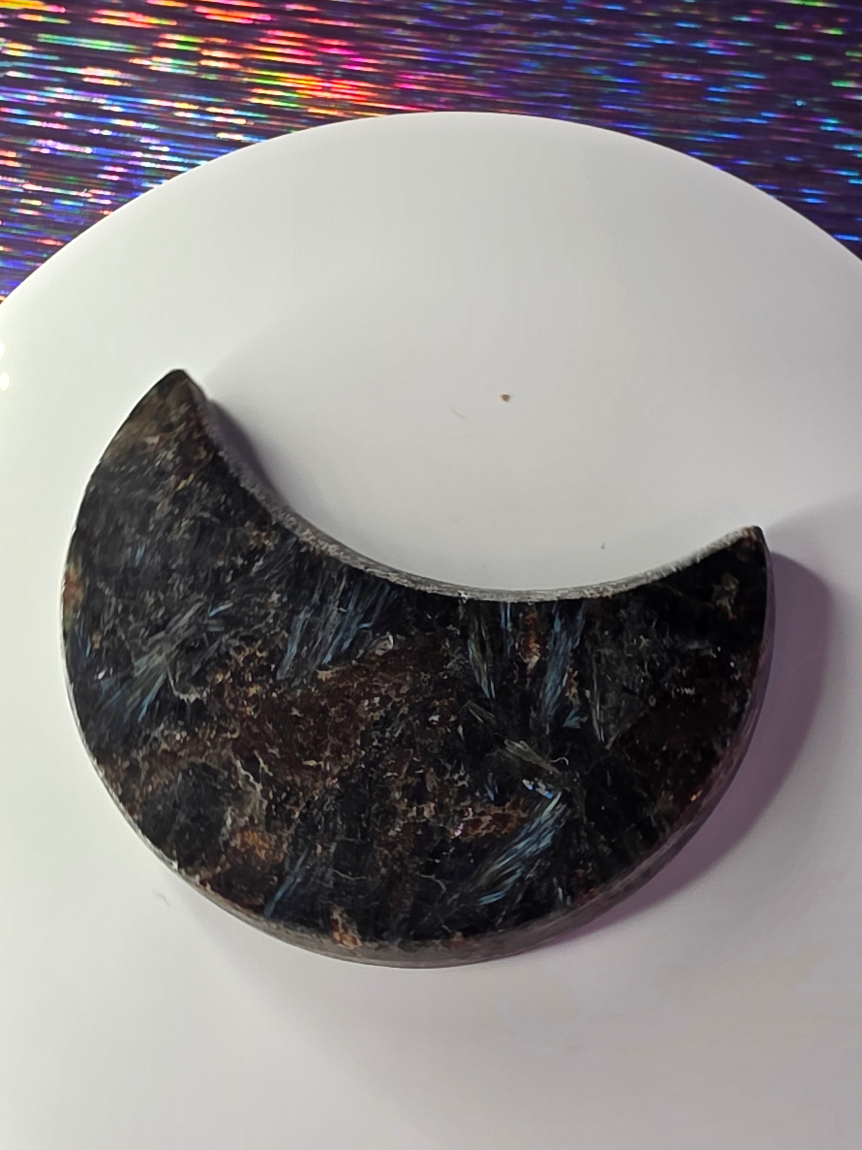 Arfvedsonite with Garnet Moon B