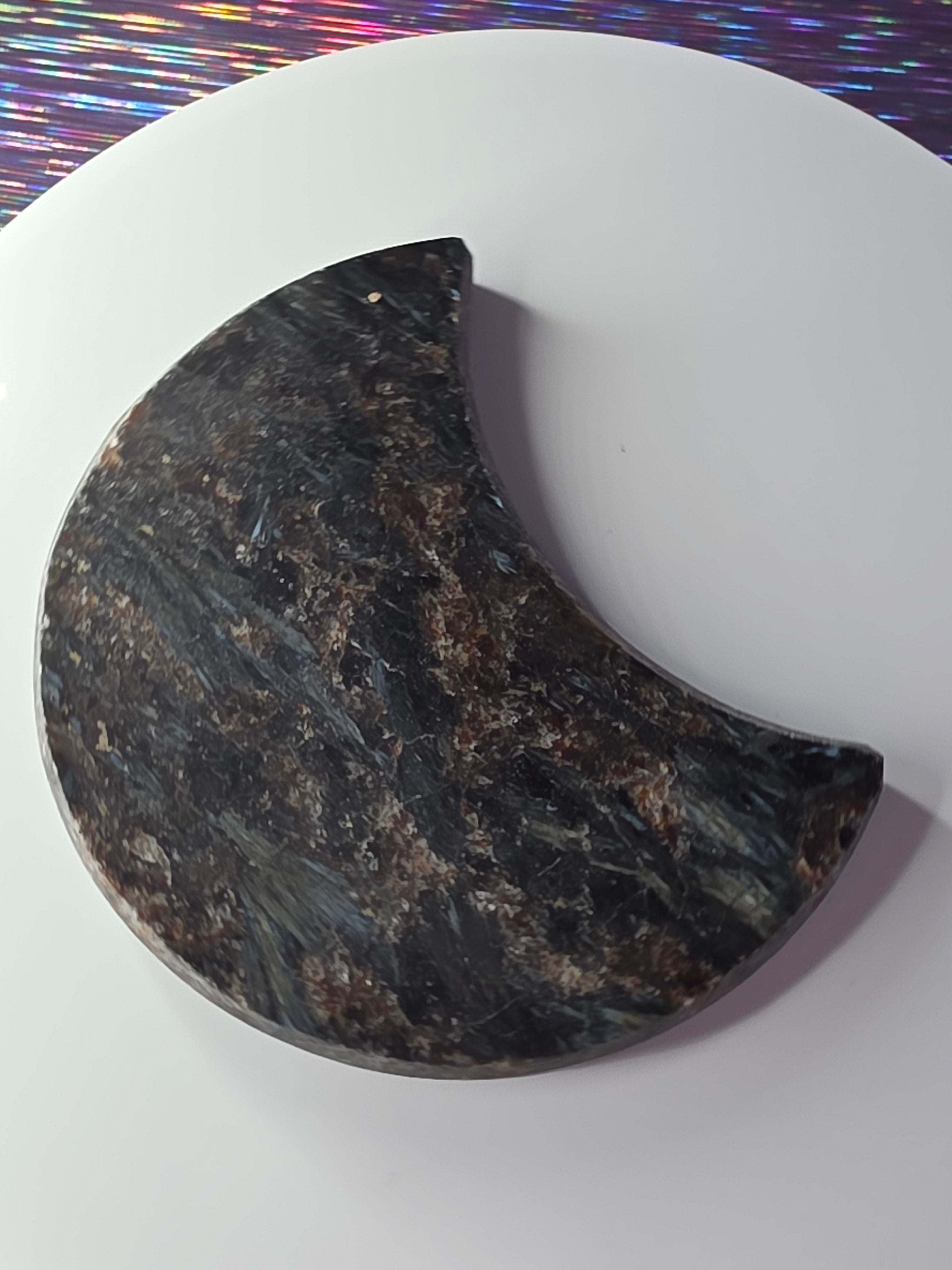 Arfvedsonite with Garnet Moon C