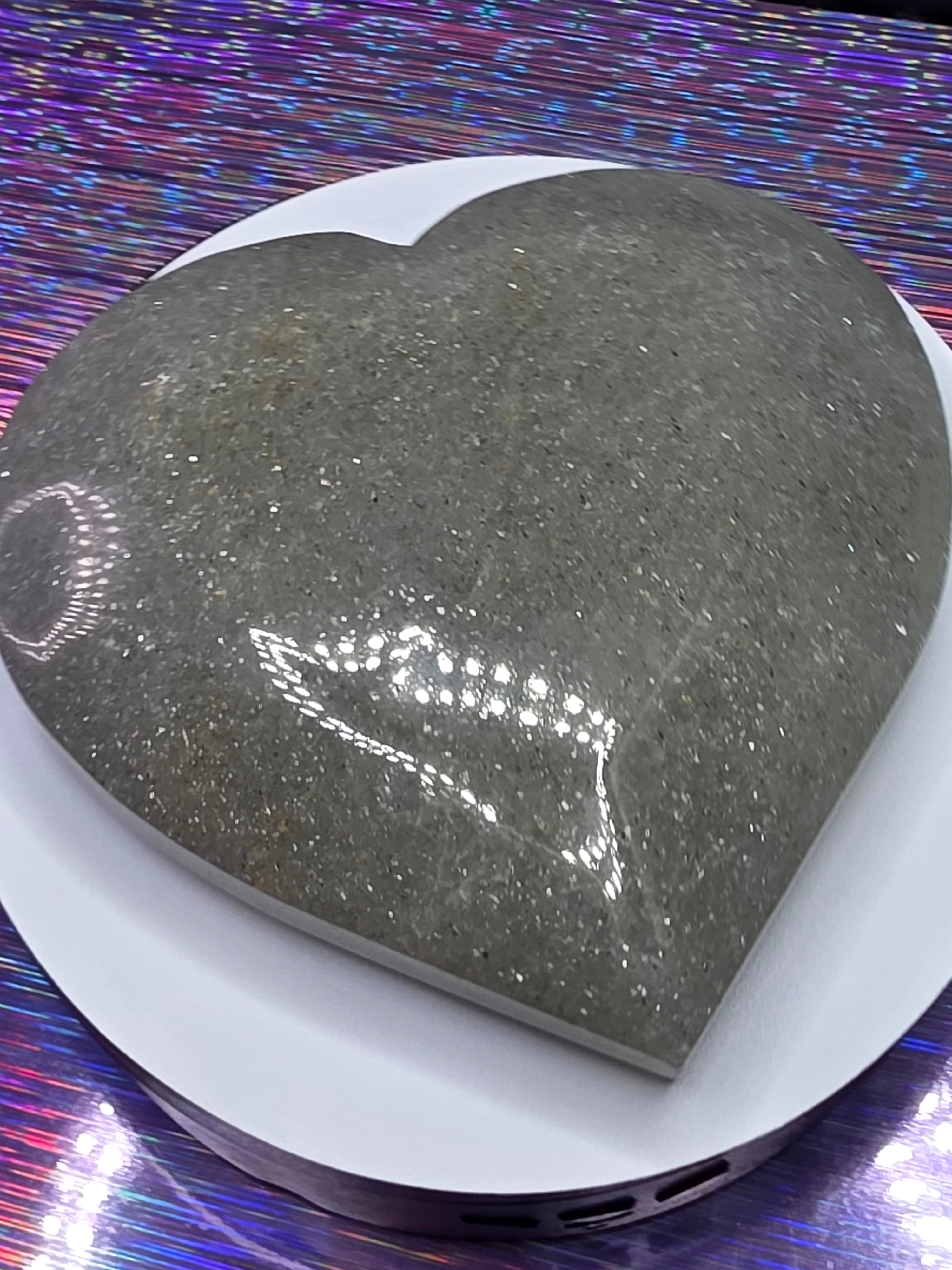 Sage Mica Heart A
