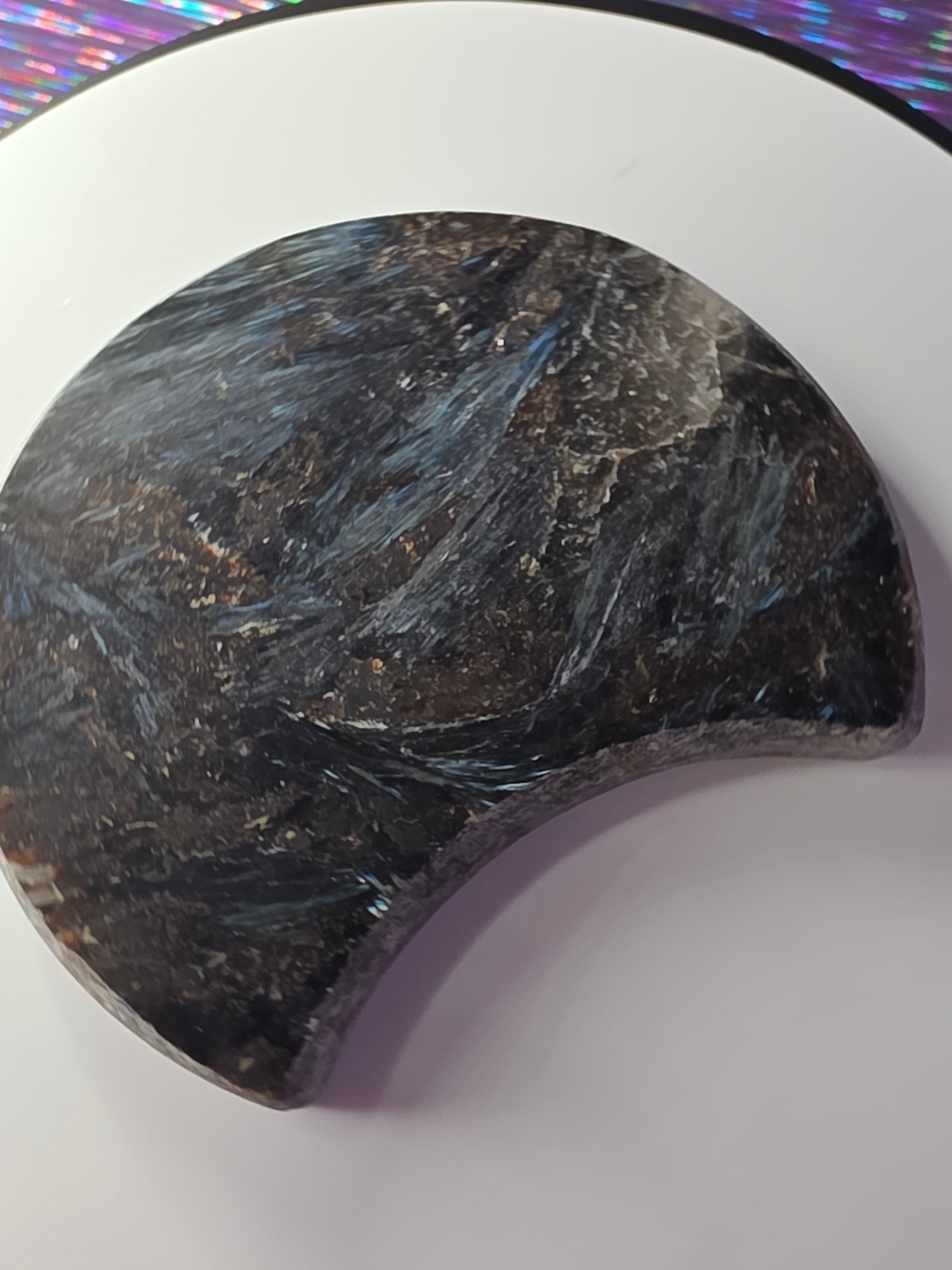 Arfvedsonite with Garnet Moon D