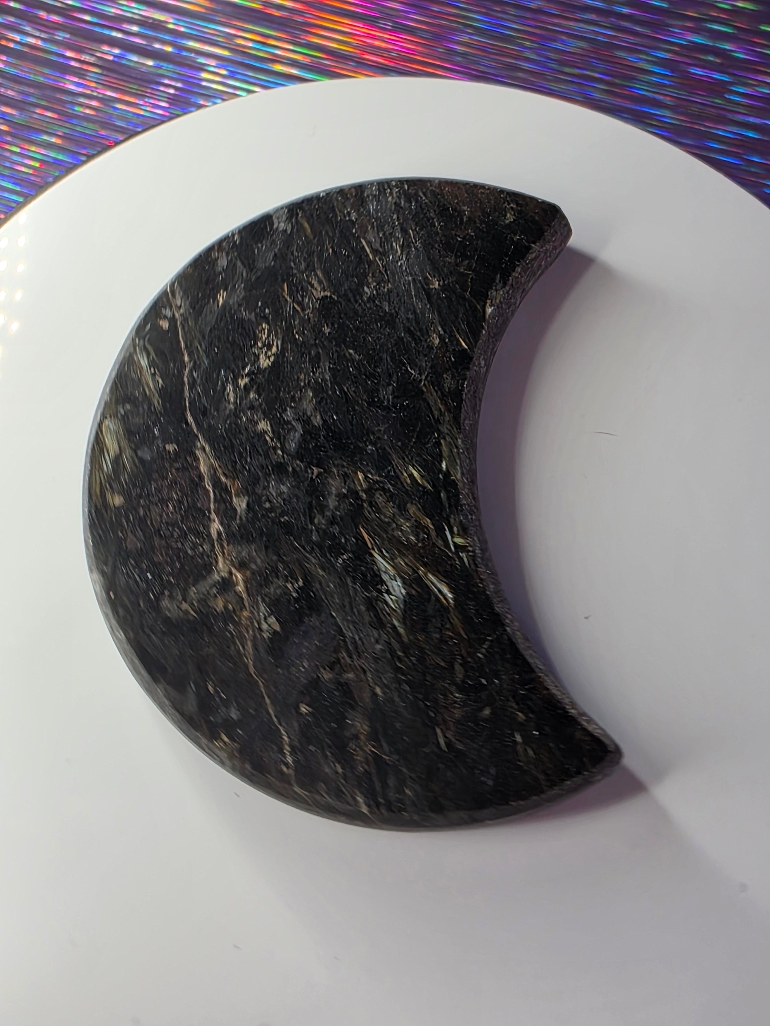 Arfvedsonite with Garnet Moon F