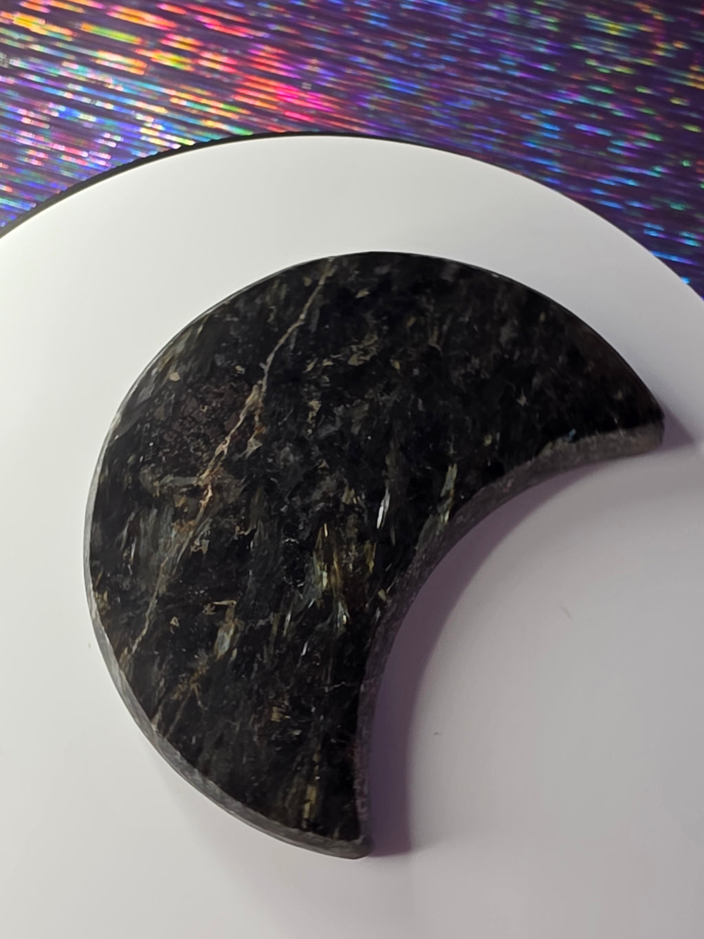Arfvedsonite with Garnet Moon F
