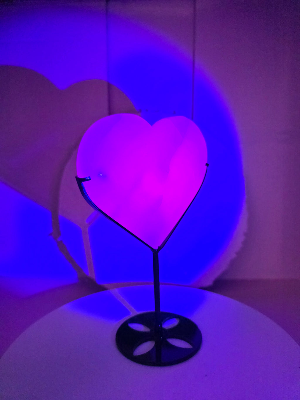 Mangano Calcite Heart on Stand