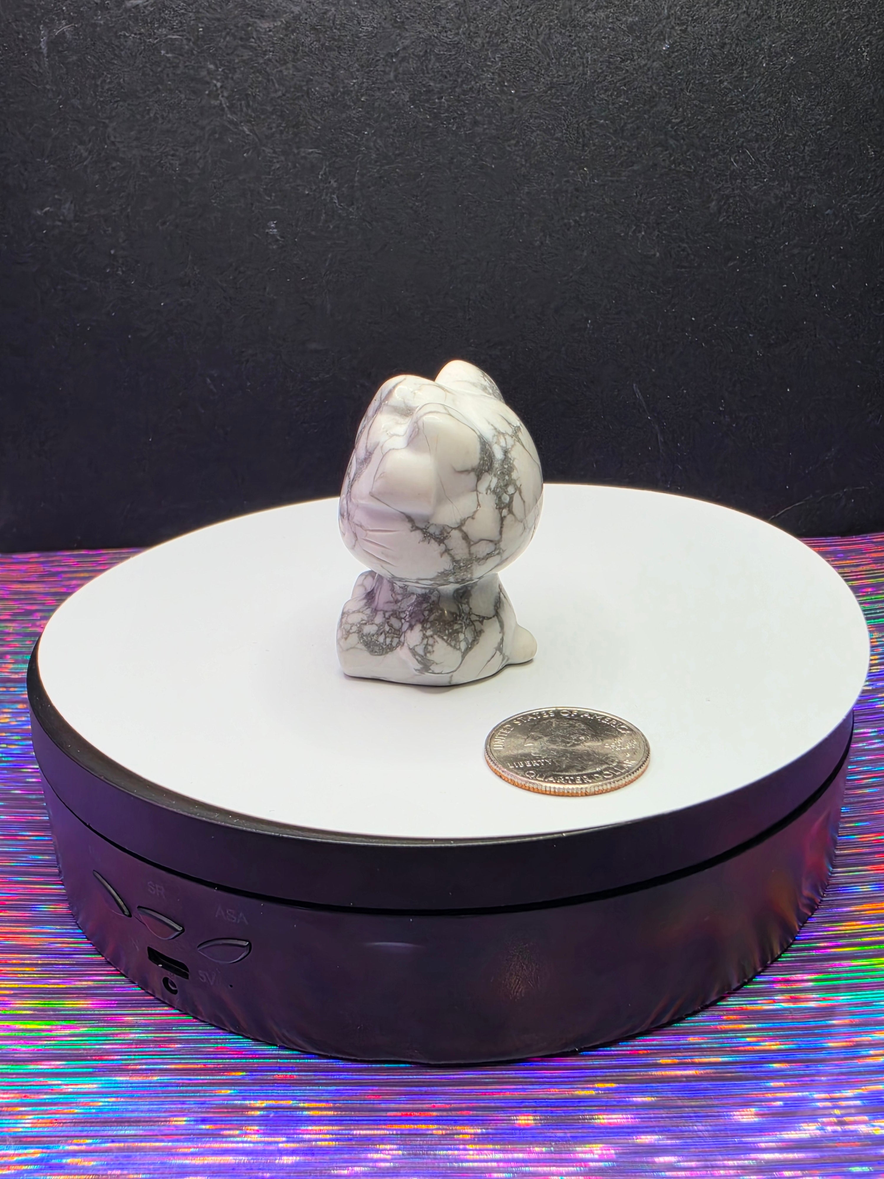 Howlite Hello Kitty B