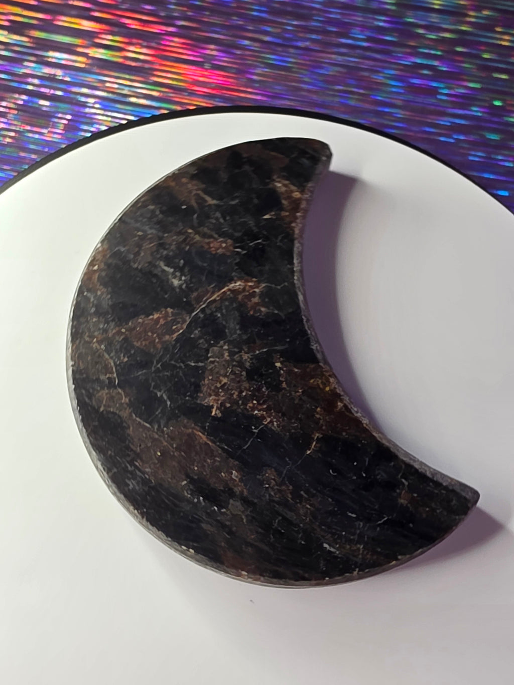 Arfvedsonite with Garnet Moon E