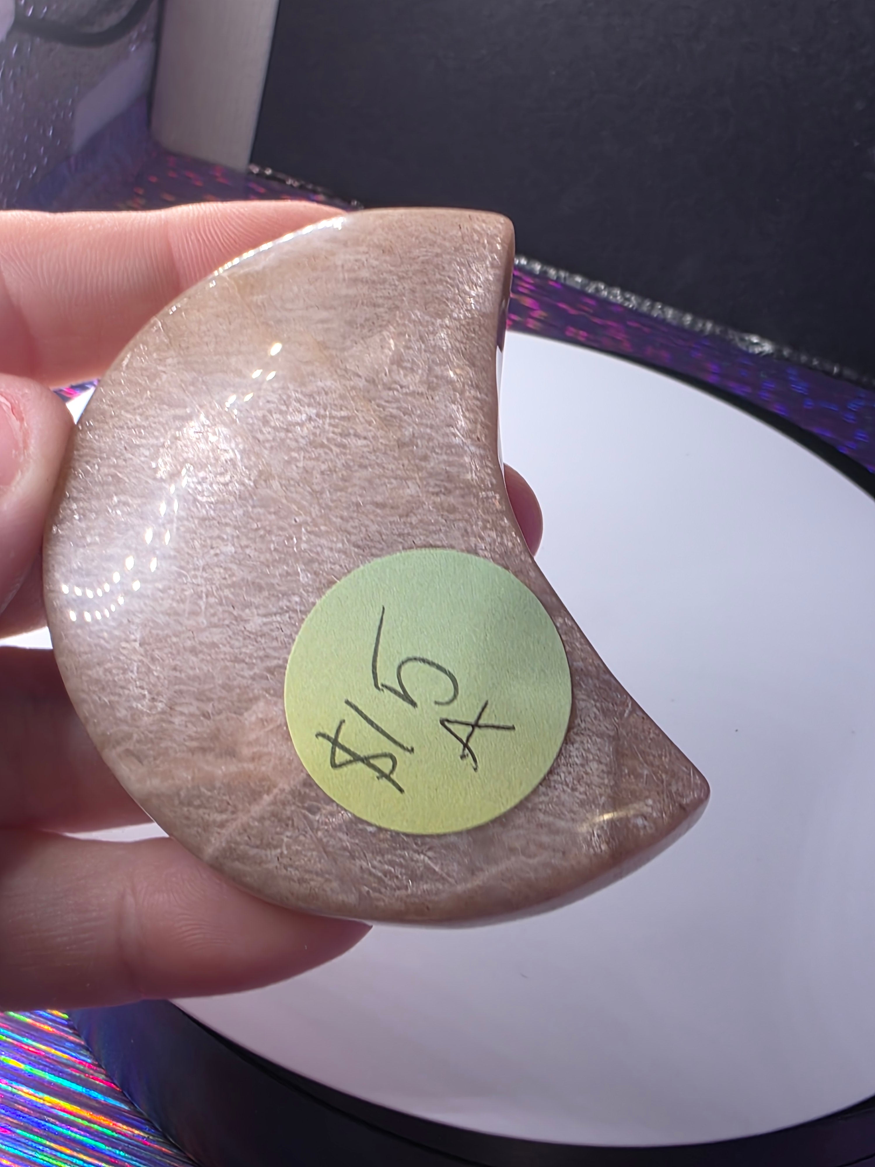 Peach Moonstone Moon A