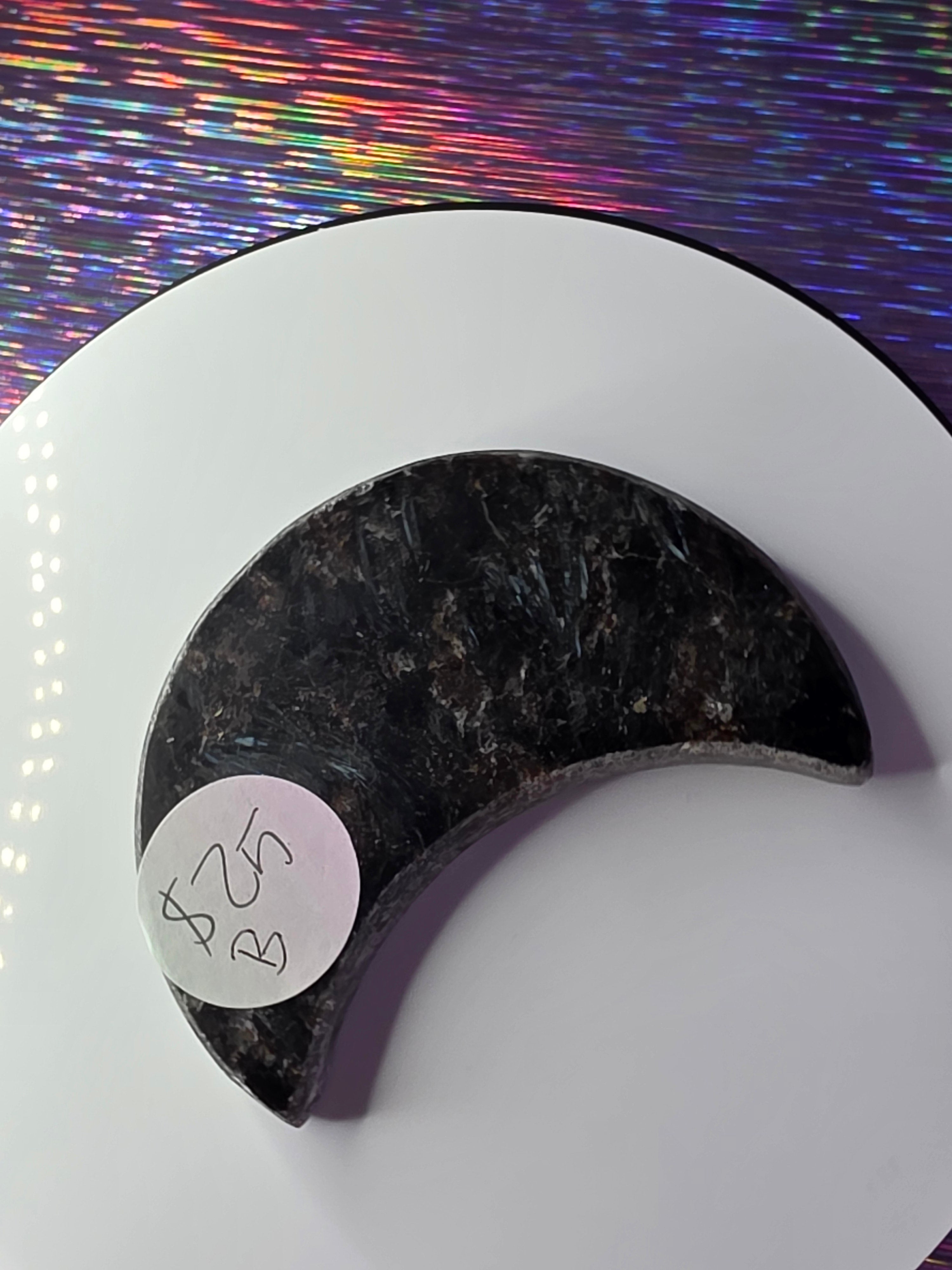 Arfvedsonite with Garnet Moon B