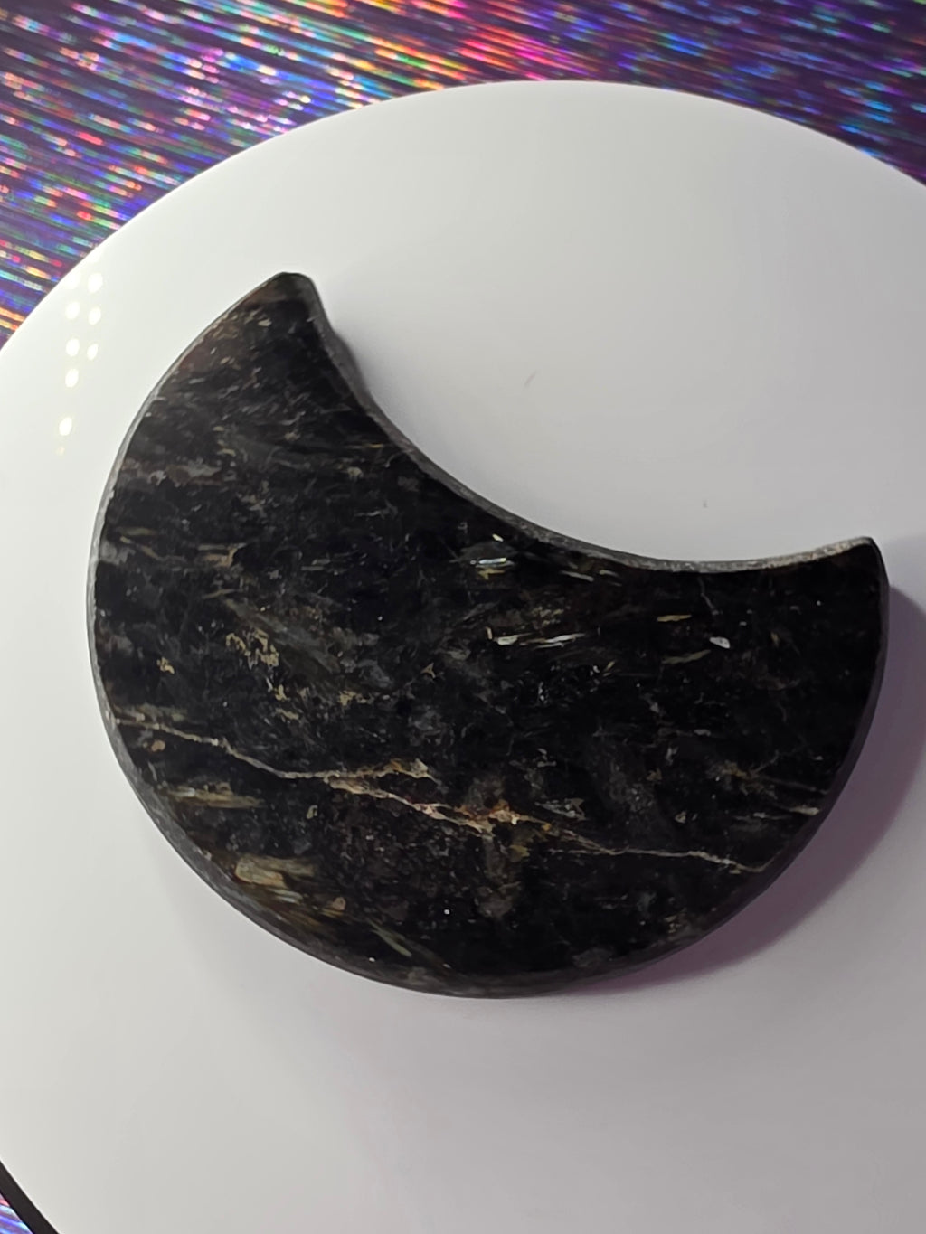 Arfvedsonite with Garnet Moon F