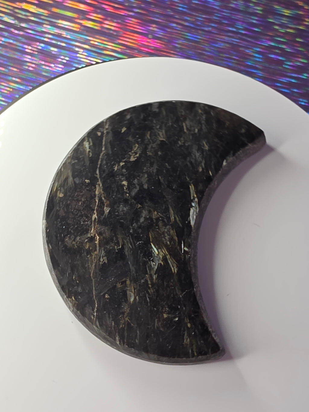 Arfvedsonite with Garnet Moon F