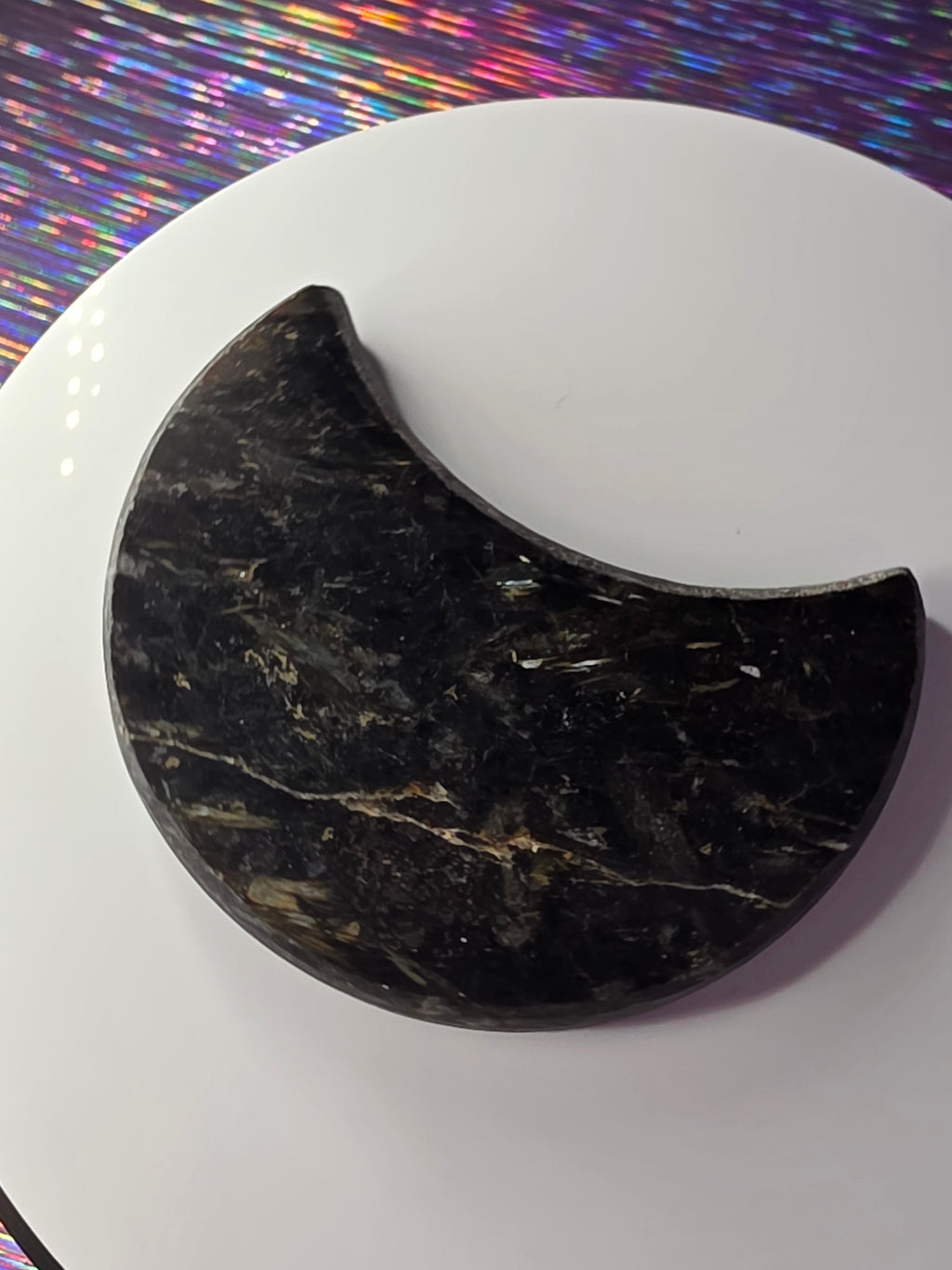 Arfvedsonite with Garnet Moon F