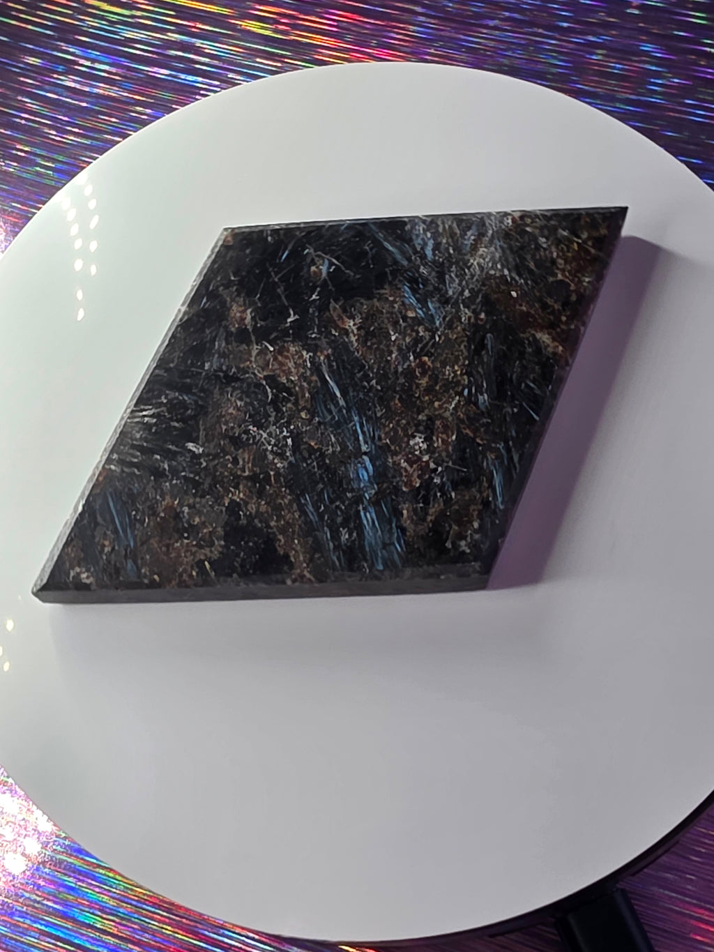 Arfvedsonite with Garnet Diamond B