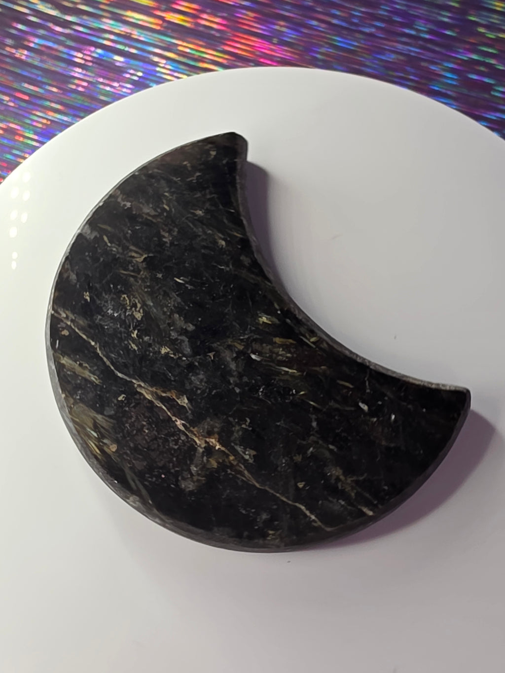 Arfvedsonite with Garnet Moon F