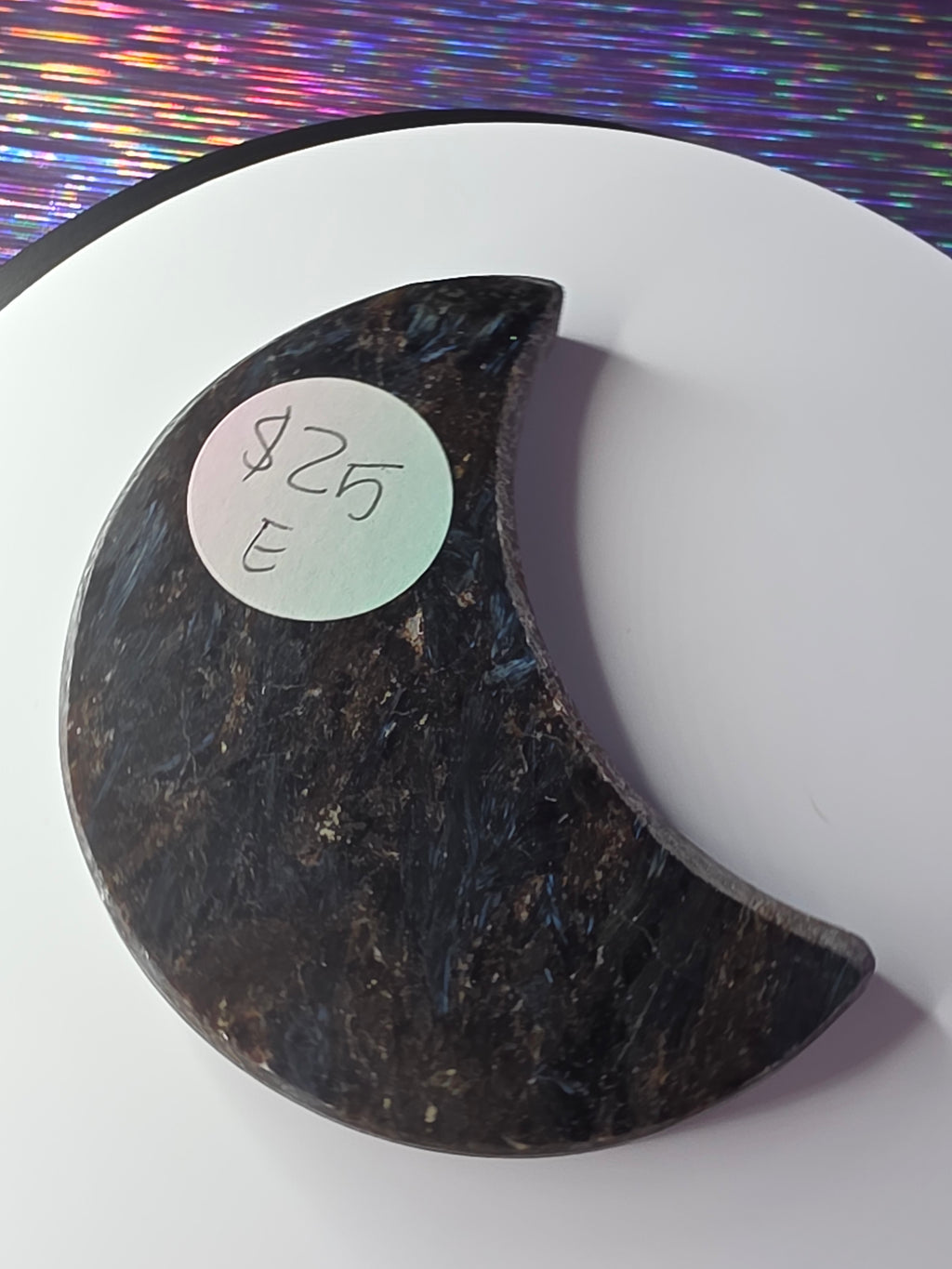 Arfvedsonite with Garnet Moon E