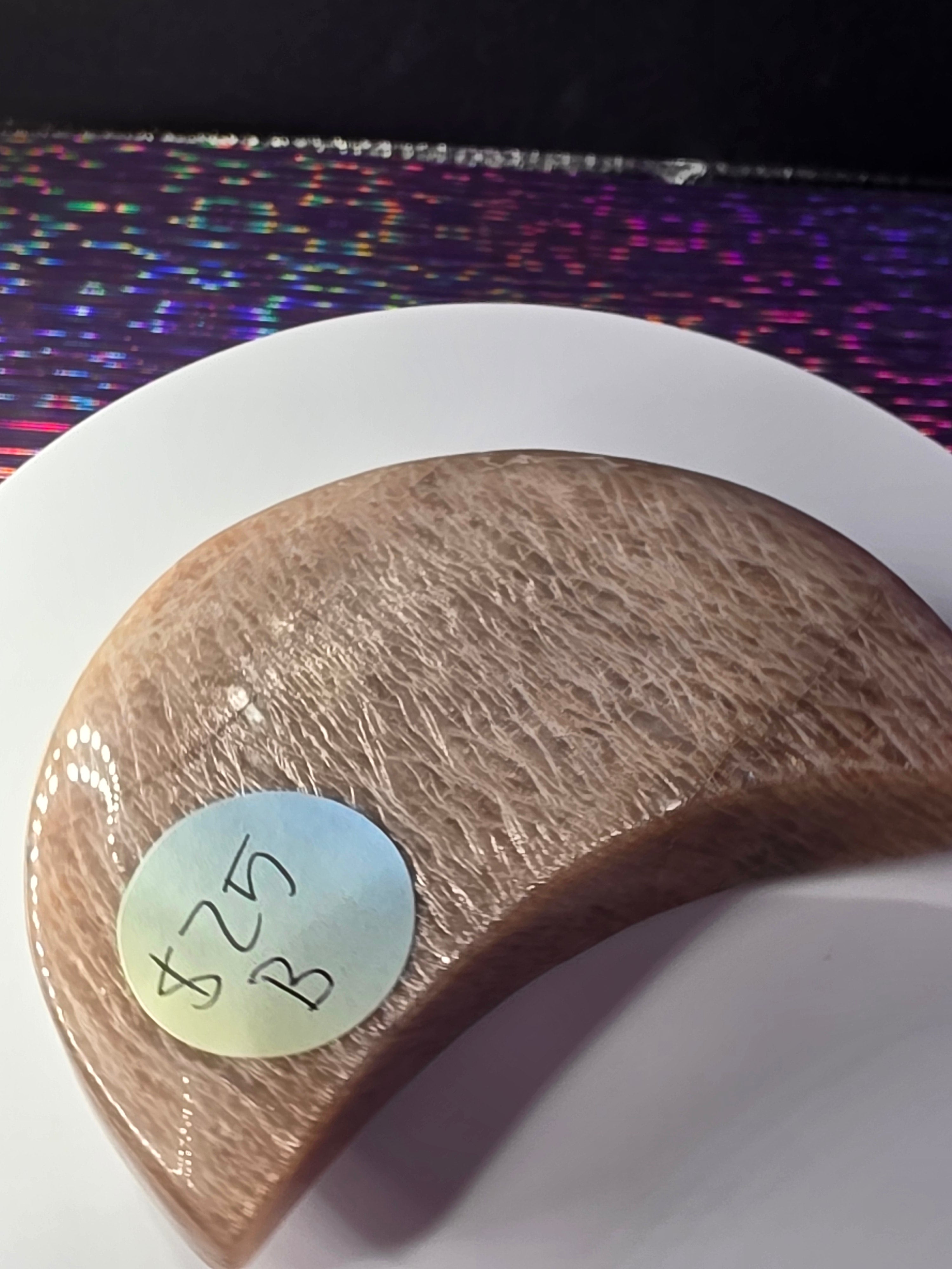 Peach Moonstone Moon B