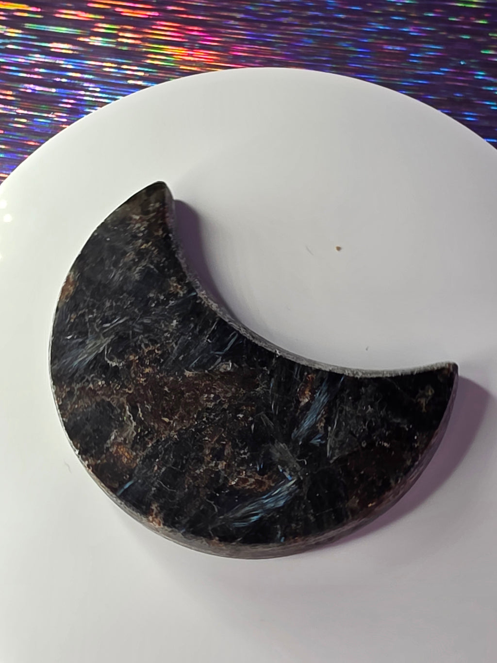Arfvedsonite with Garnet Moon B