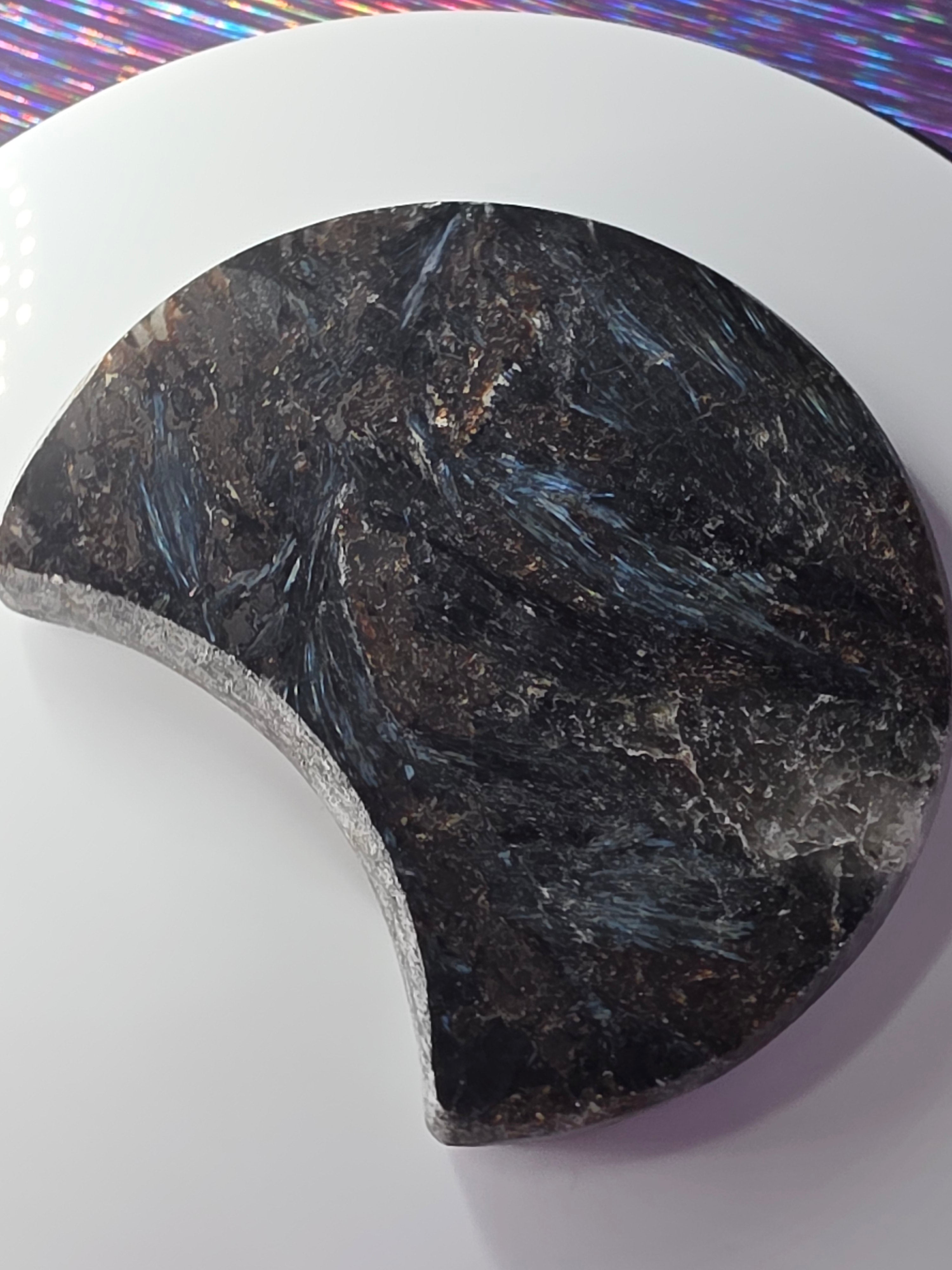 Arfvedsonite with Garnet Moon D