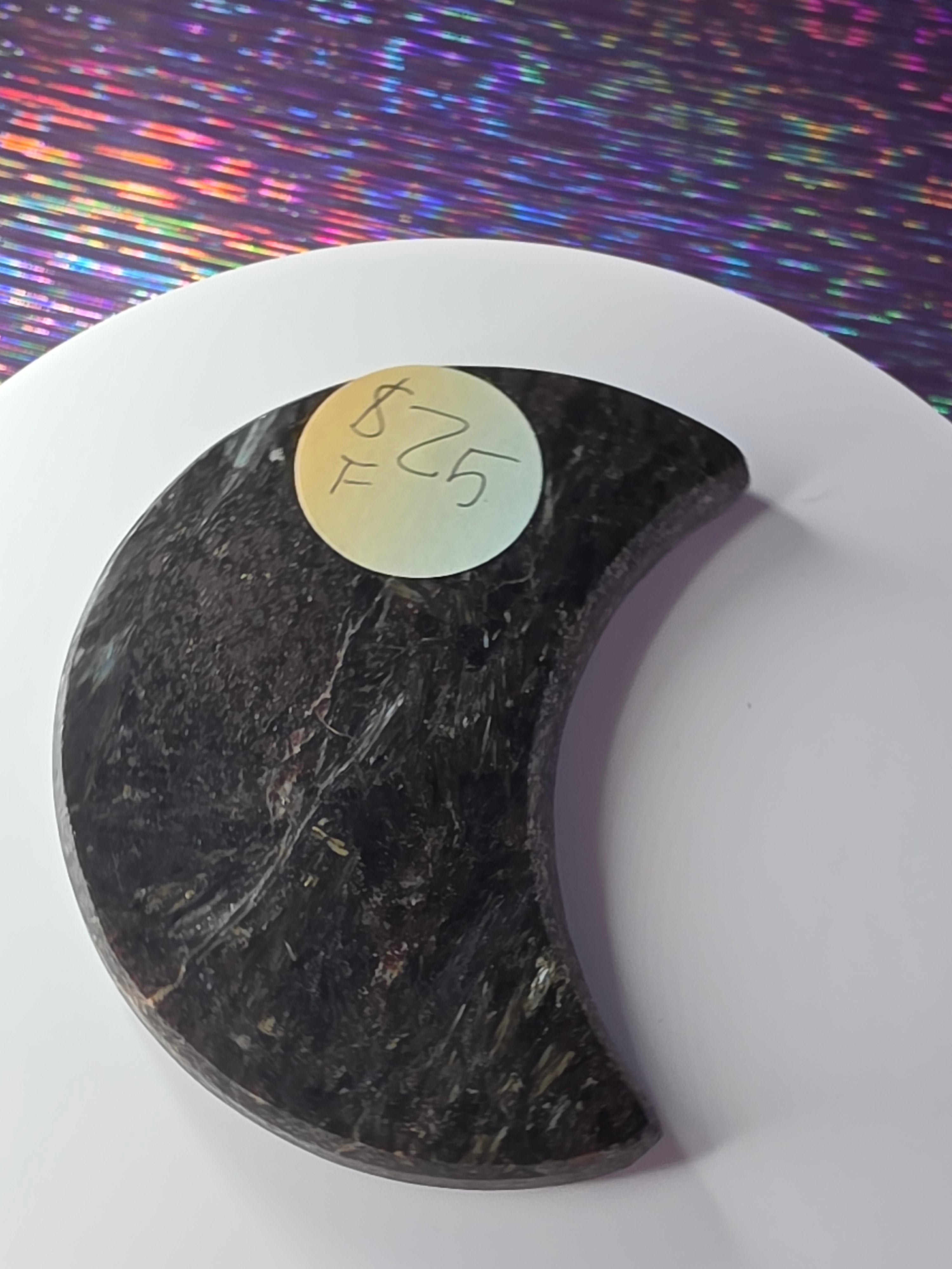 Arfvedsonite with Garnet Moon F