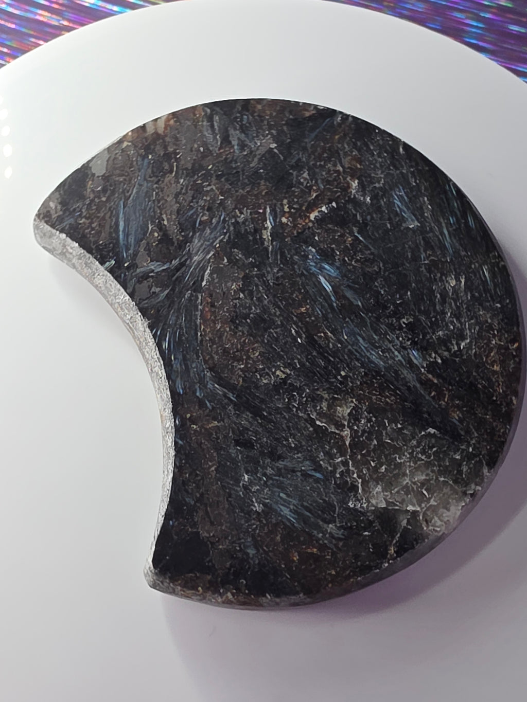 Arfvedsonite with Garnet Moon D