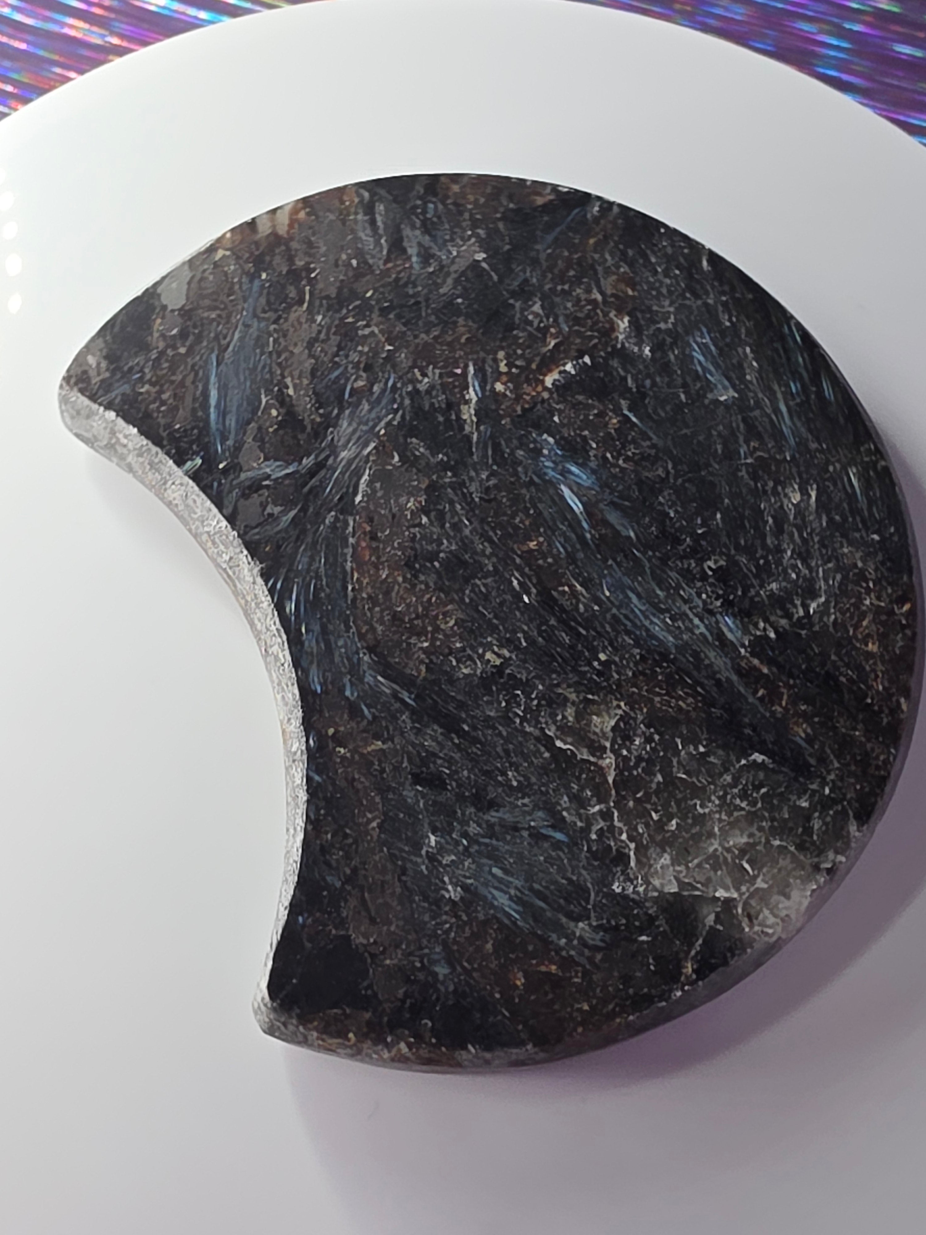 Arfvedsonite with Garnet Moon D
