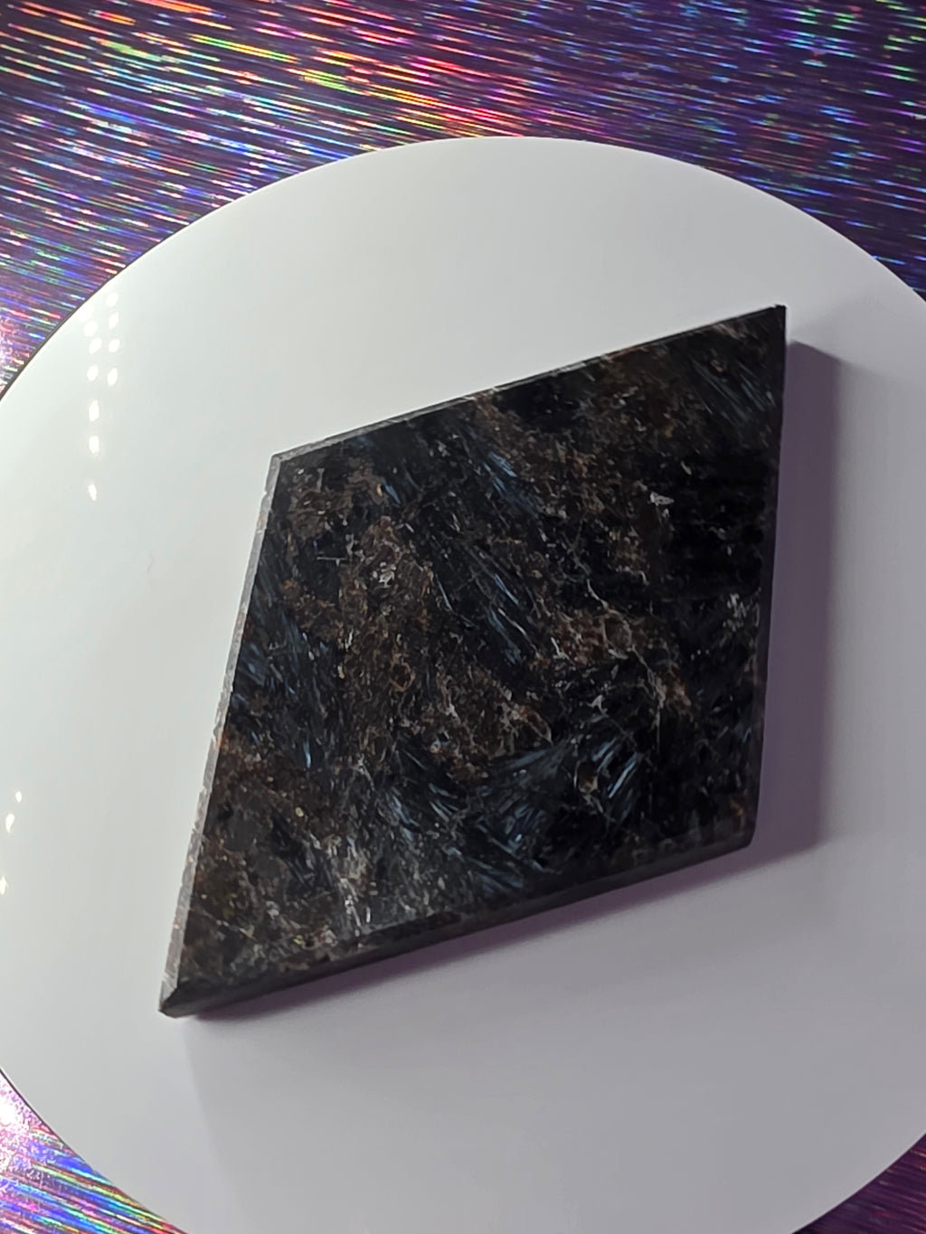 Arfvedsonite with Garnet Diamond B