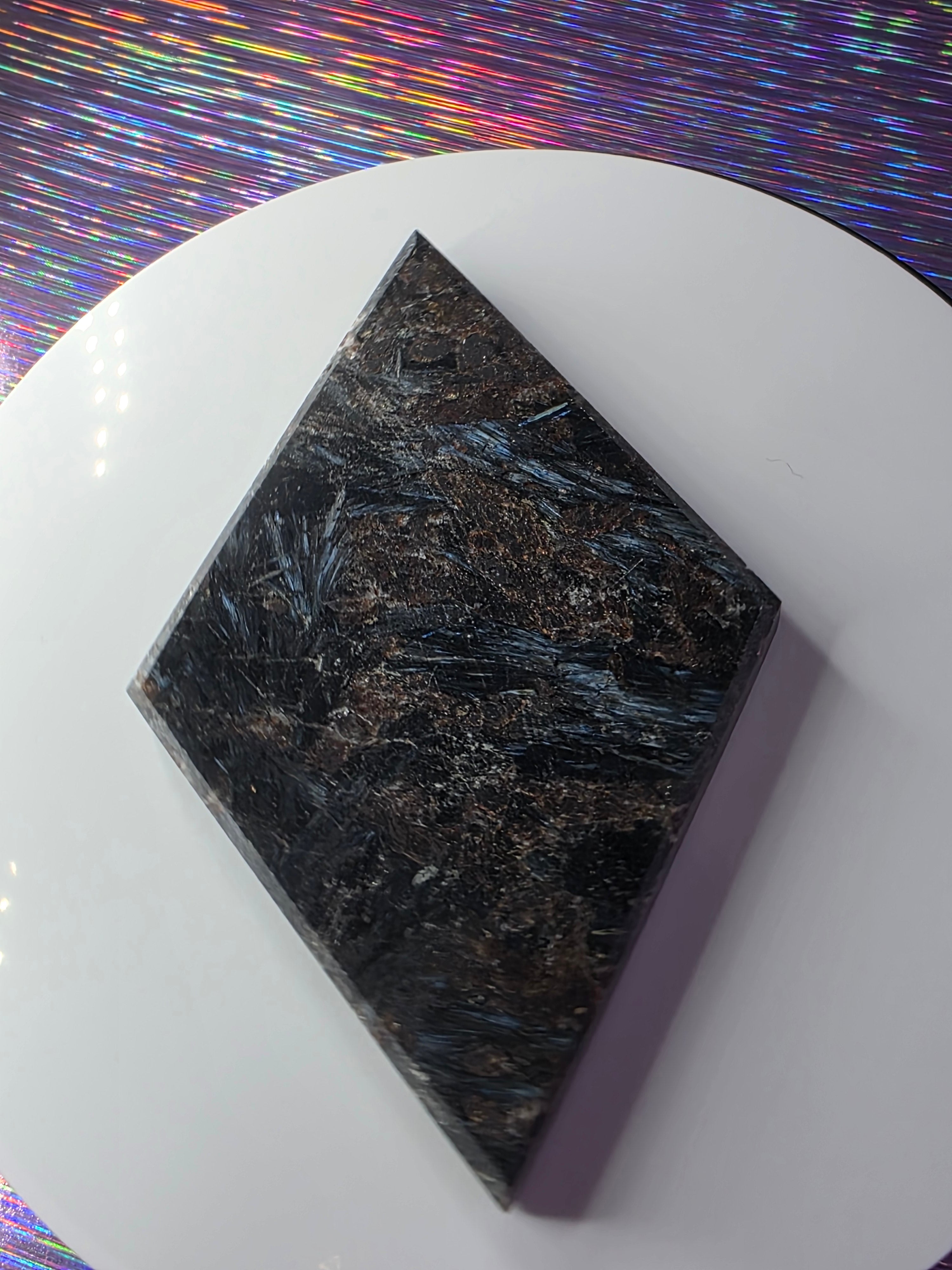 Arfvedsonite with Garnet Diamond B