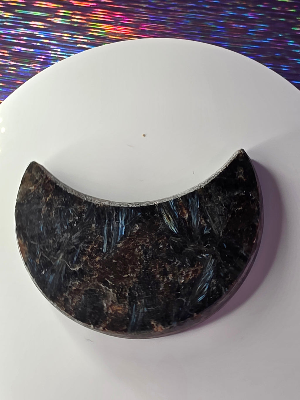 Arfvedsonite with Garnet Moon B