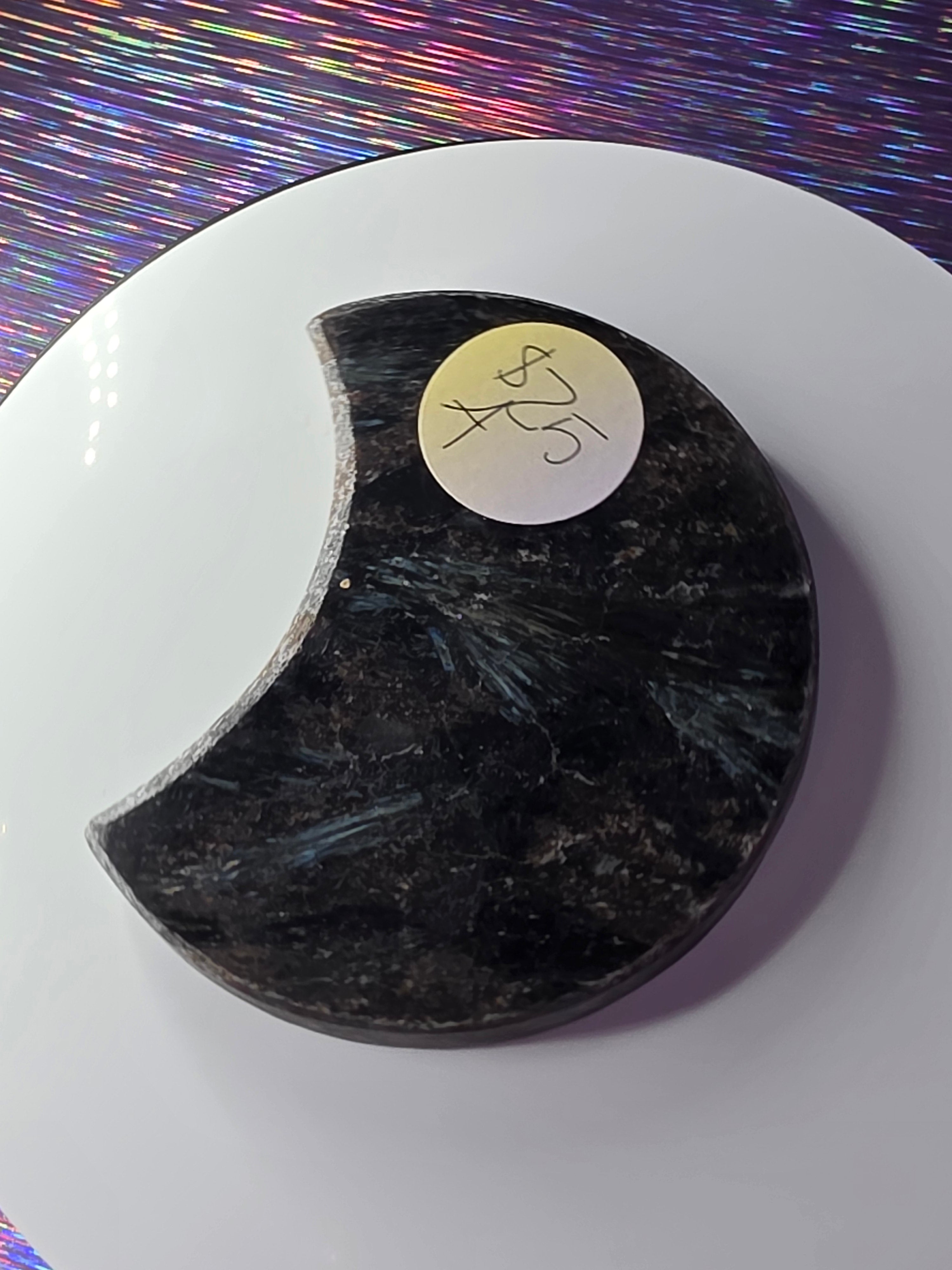 Arfvedsonite with Garnet Moon A