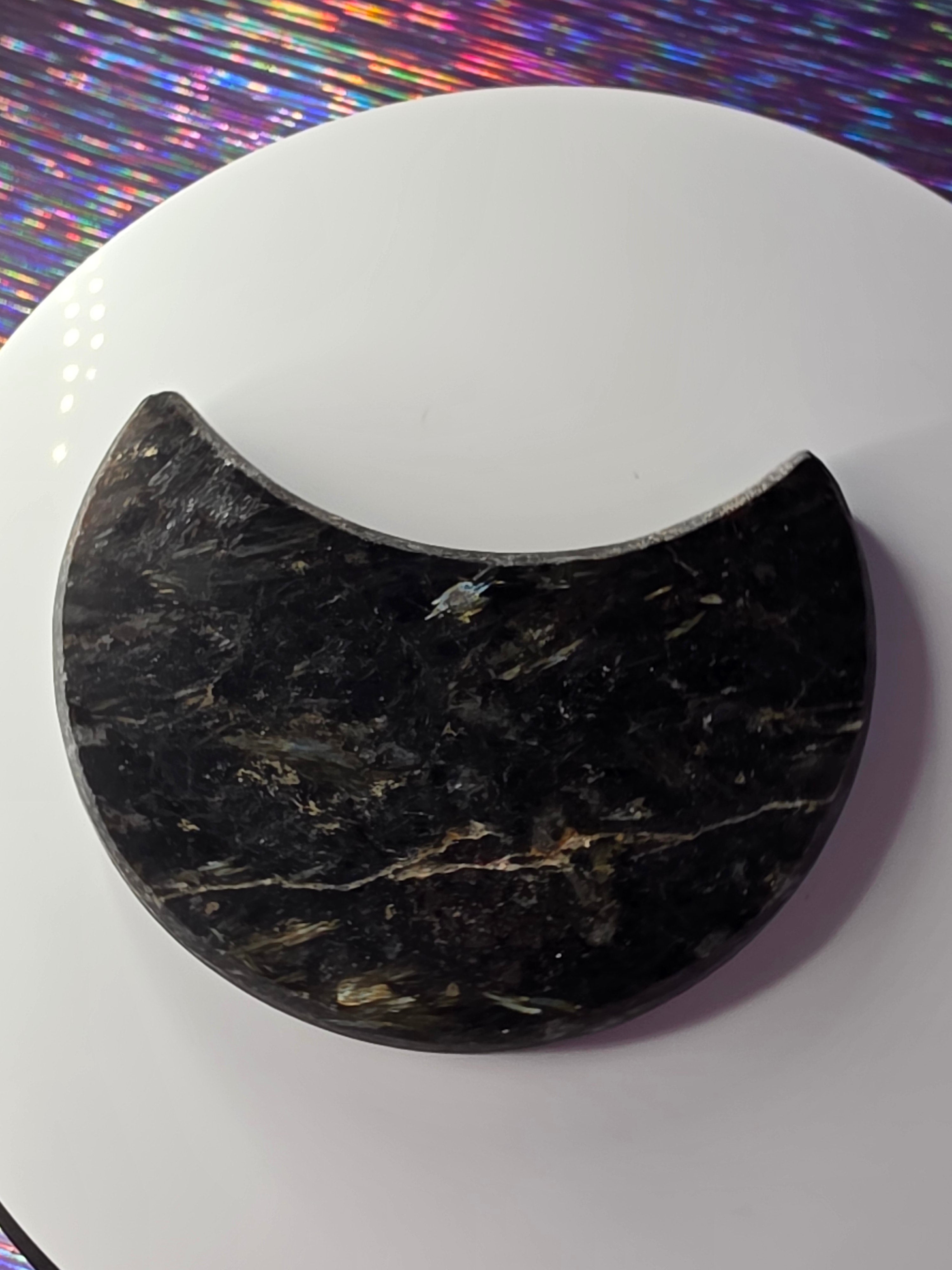 Arfvedsonite with Garnet Moon F